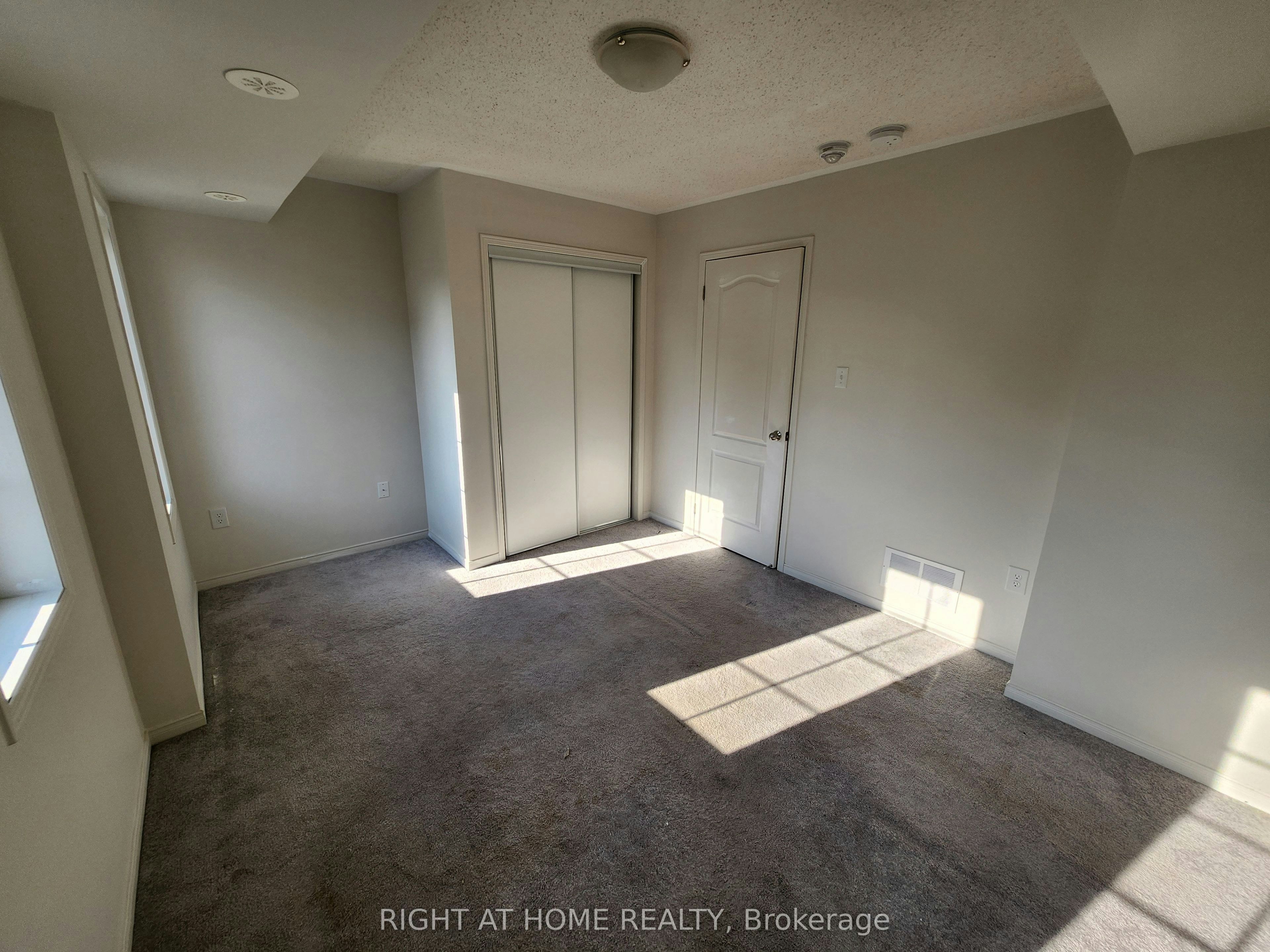 2564 Bromus Path, Oshawa, ON, L1L 0K7 - 20