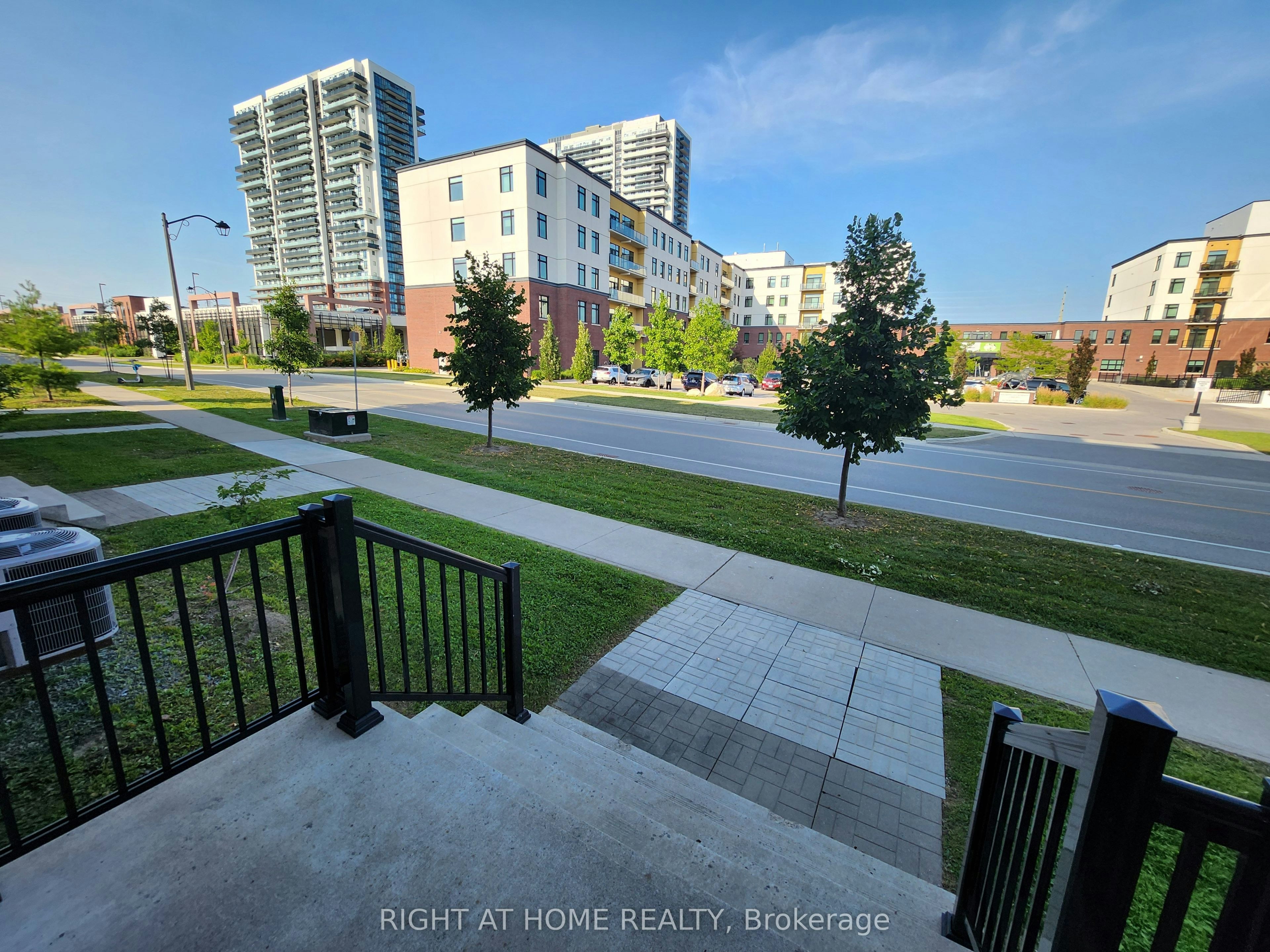 2564 Bromus Path, Oshawa, ON, L1L 0K7 - 29
