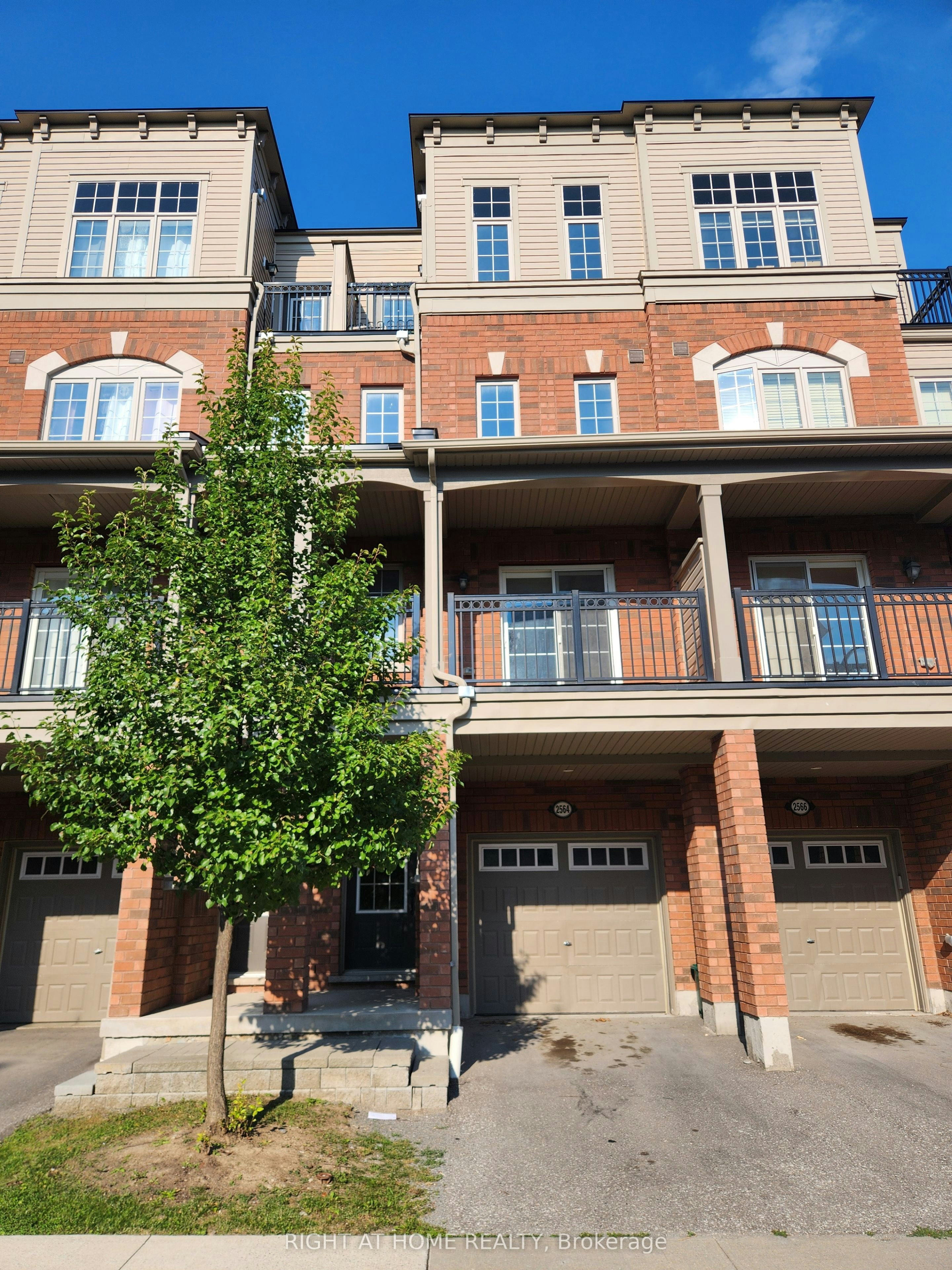 2564 Bromus Path, Oshawa, ON, L1L 0K7
