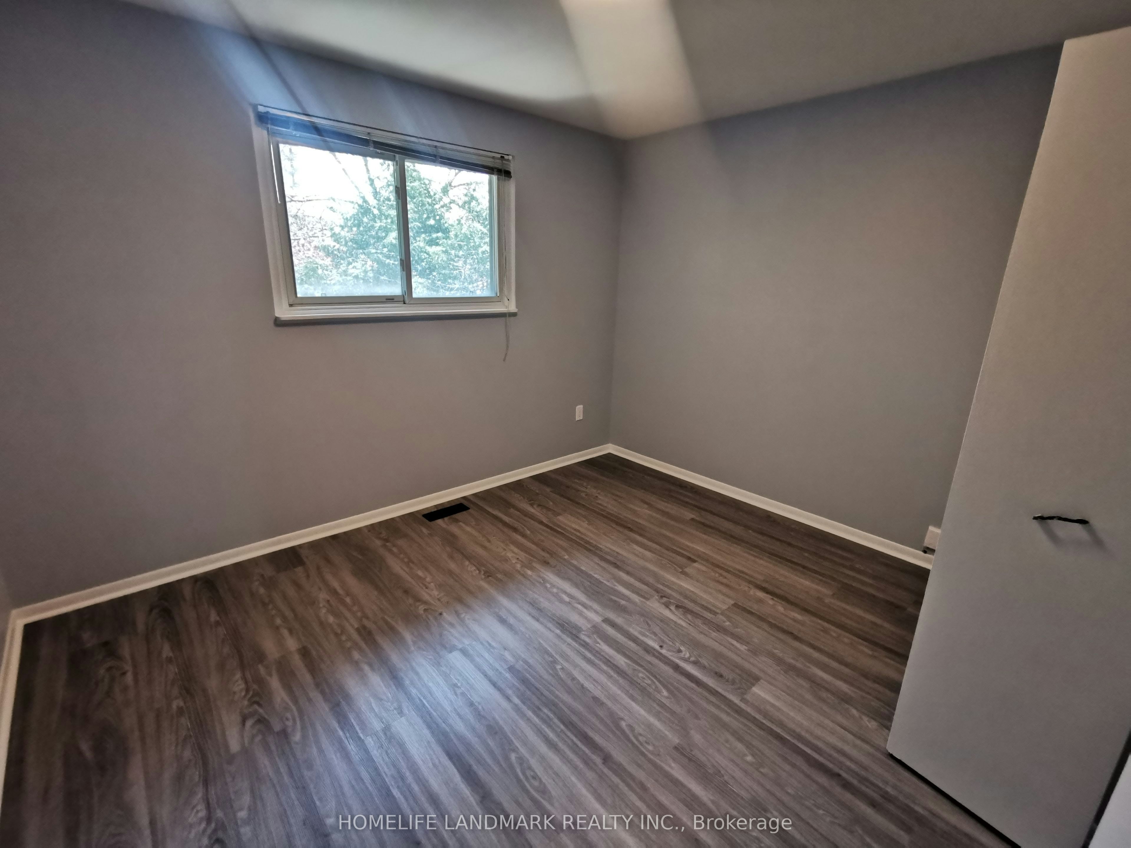 16 Nortonville Drive, Toronto, ON, M1T 2G8 - 11
