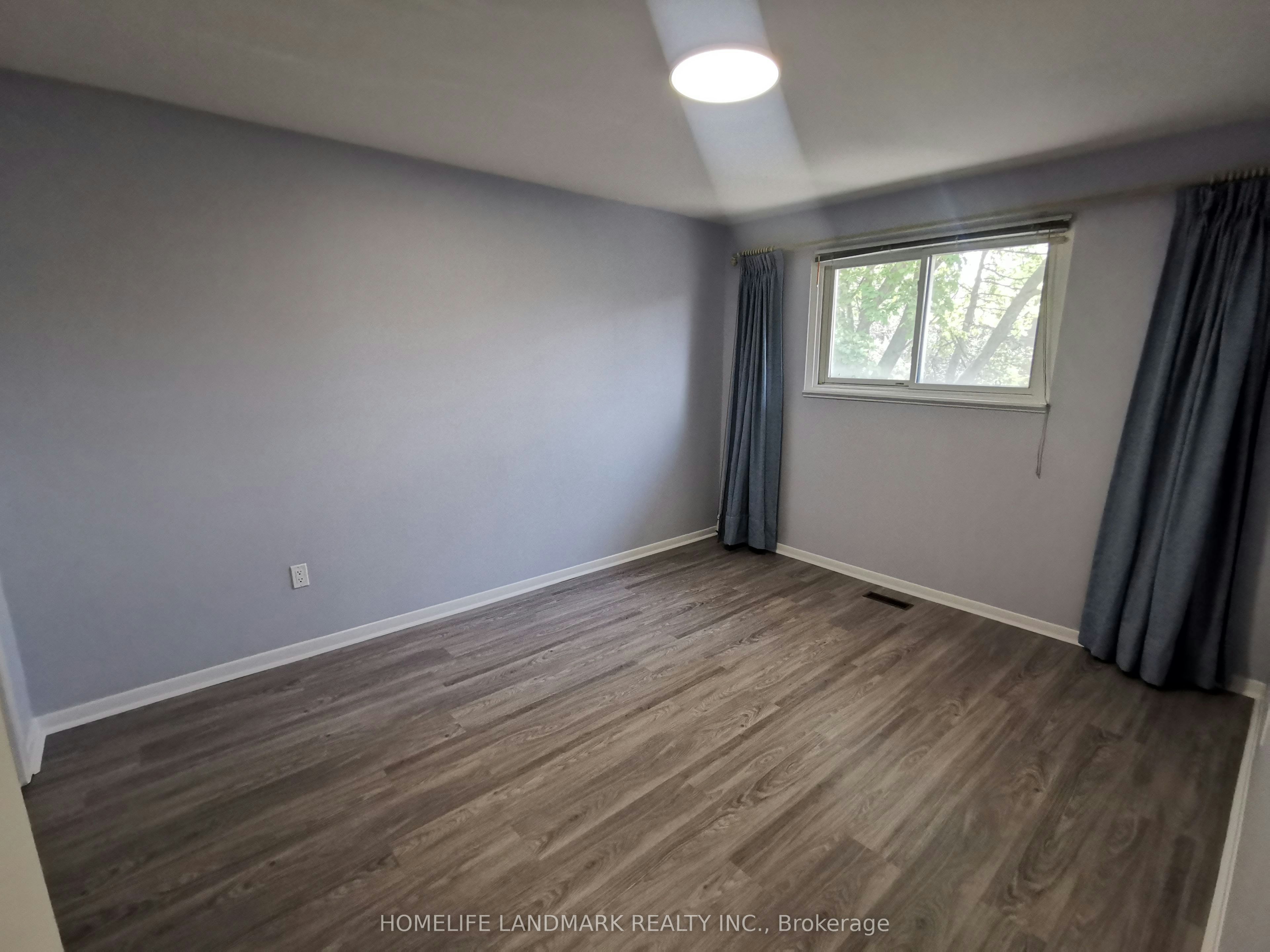 16 Nortonville Drive, Toronto, ON, M1T 2G8 - 9
