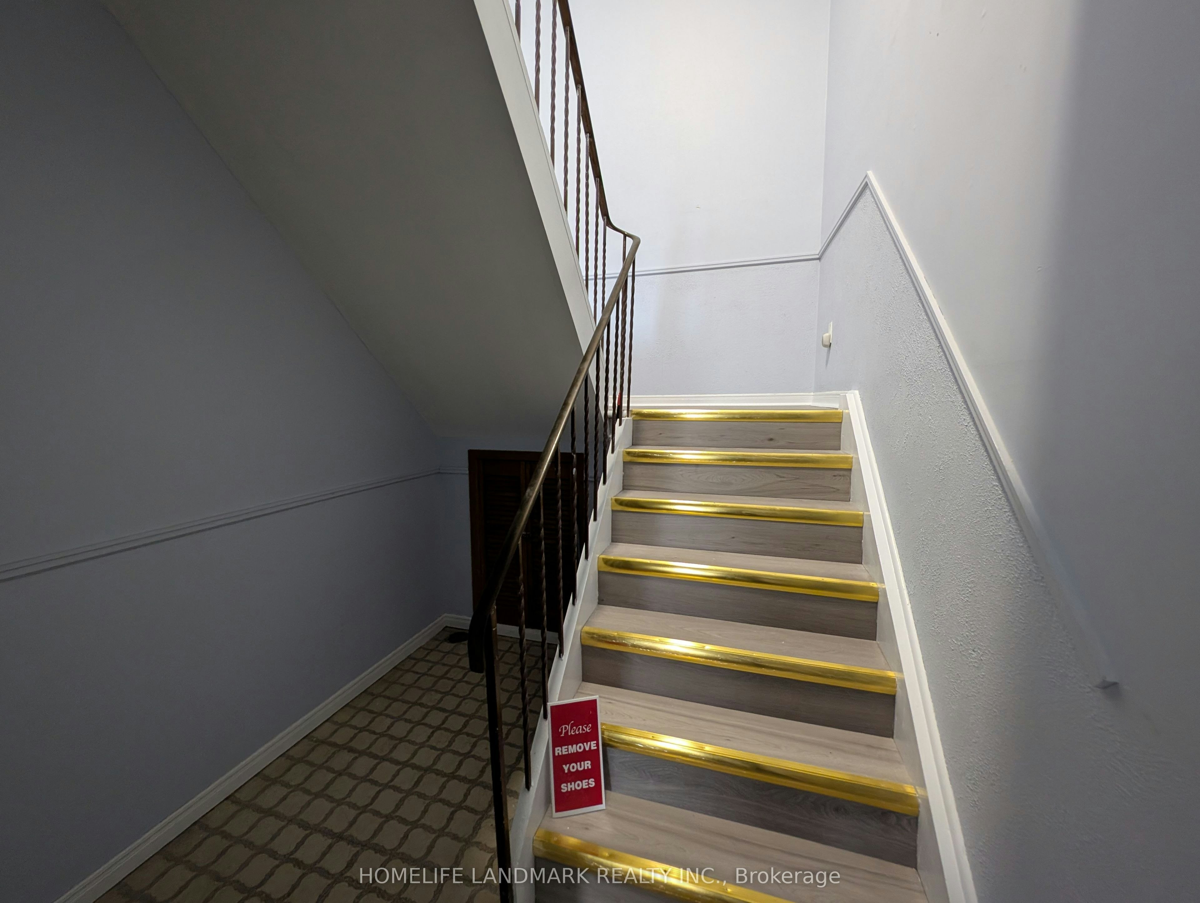 Upper-16 Nortonville Drive, Toronto, ON, M1T 2G8 - 13