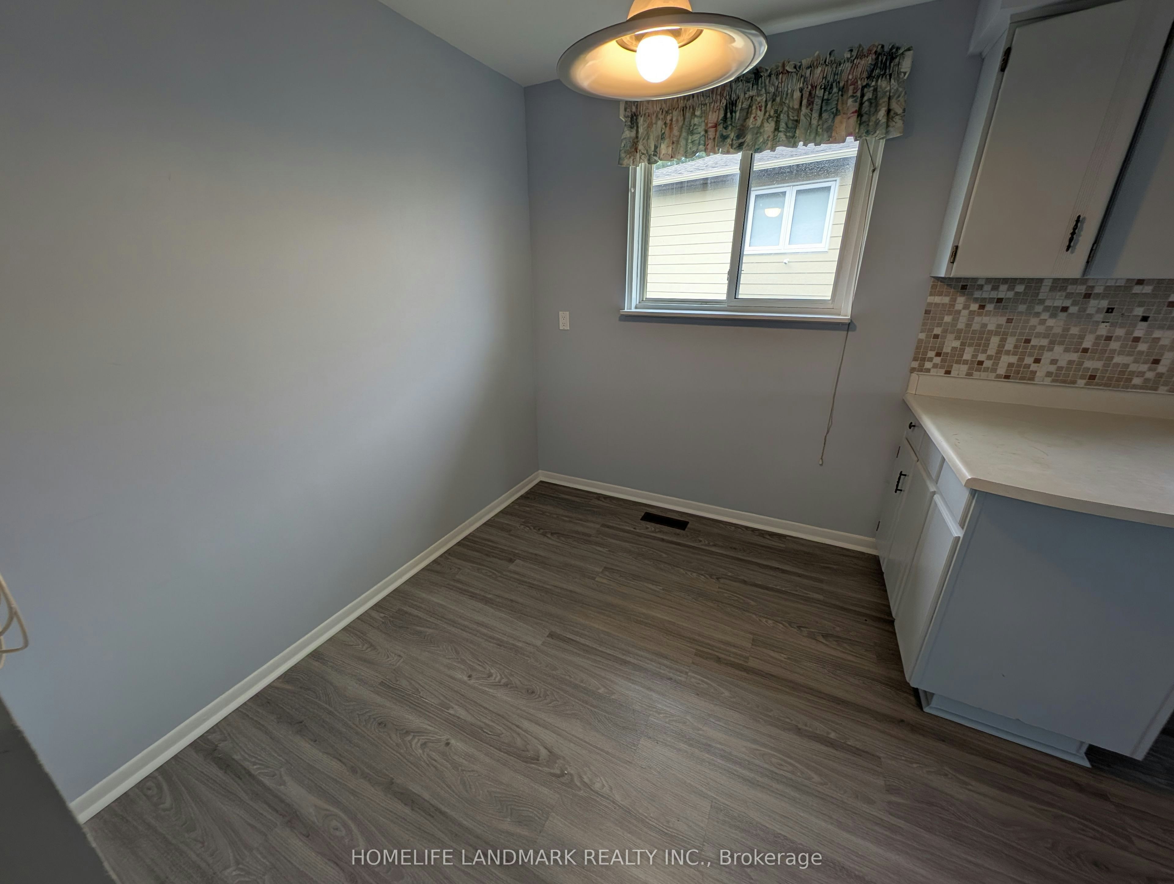 Upper-16 Nortonville Drive, Toronto, ON, M1T 2G8 - 7