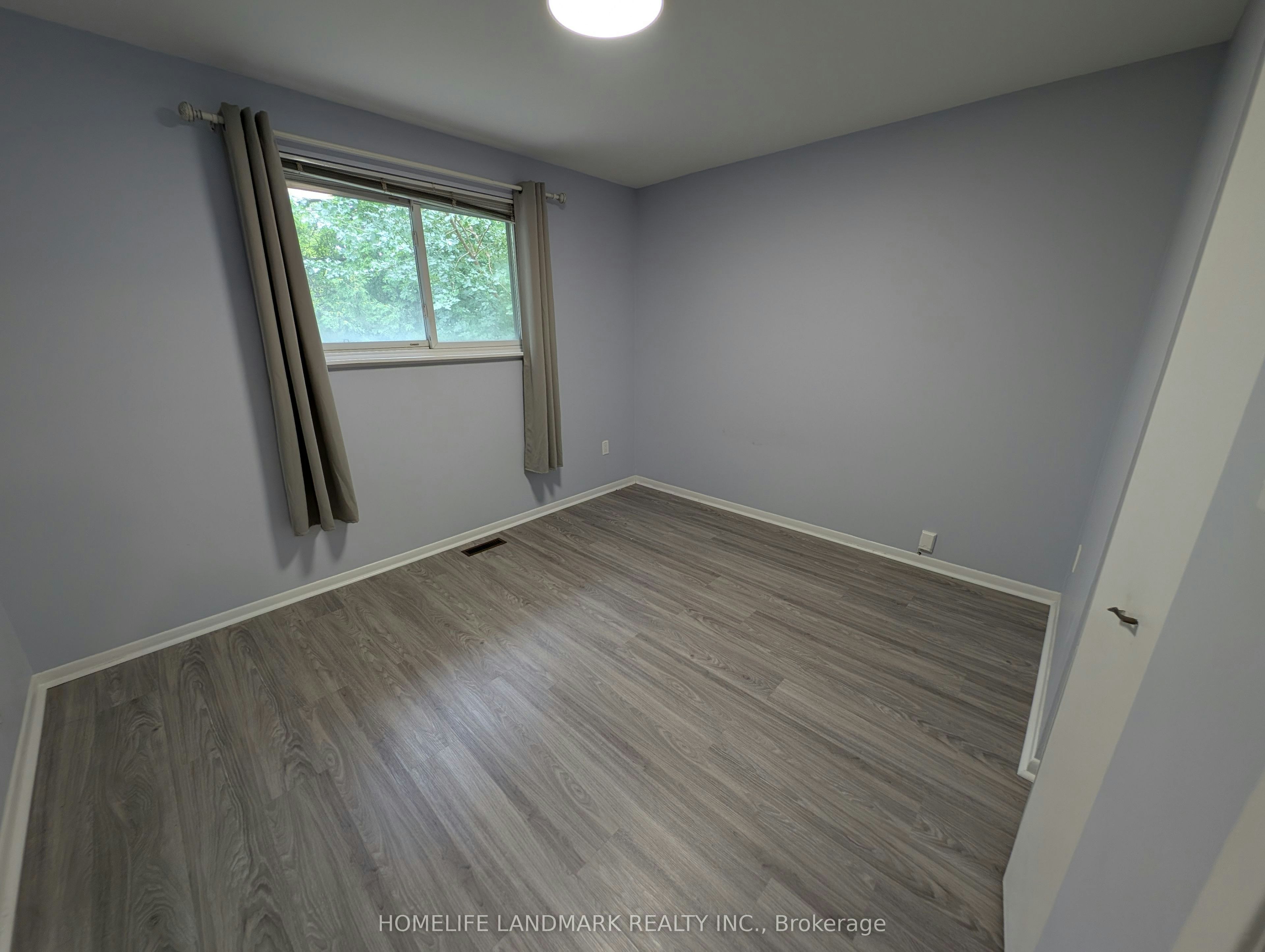 Upper-16 Nortonville Drive, Toronto, ON, M1T 2G8 - 9