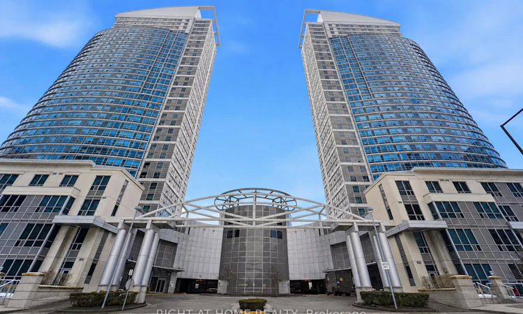 1612-38 Lee Centre Drive