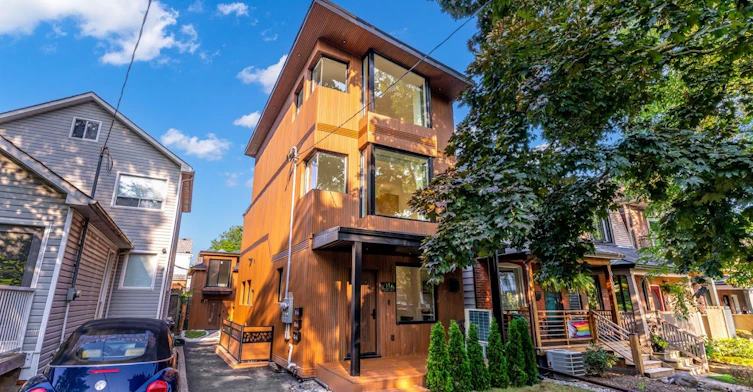 11C Condor Avenue, Toronto, ON, M4J 3M5