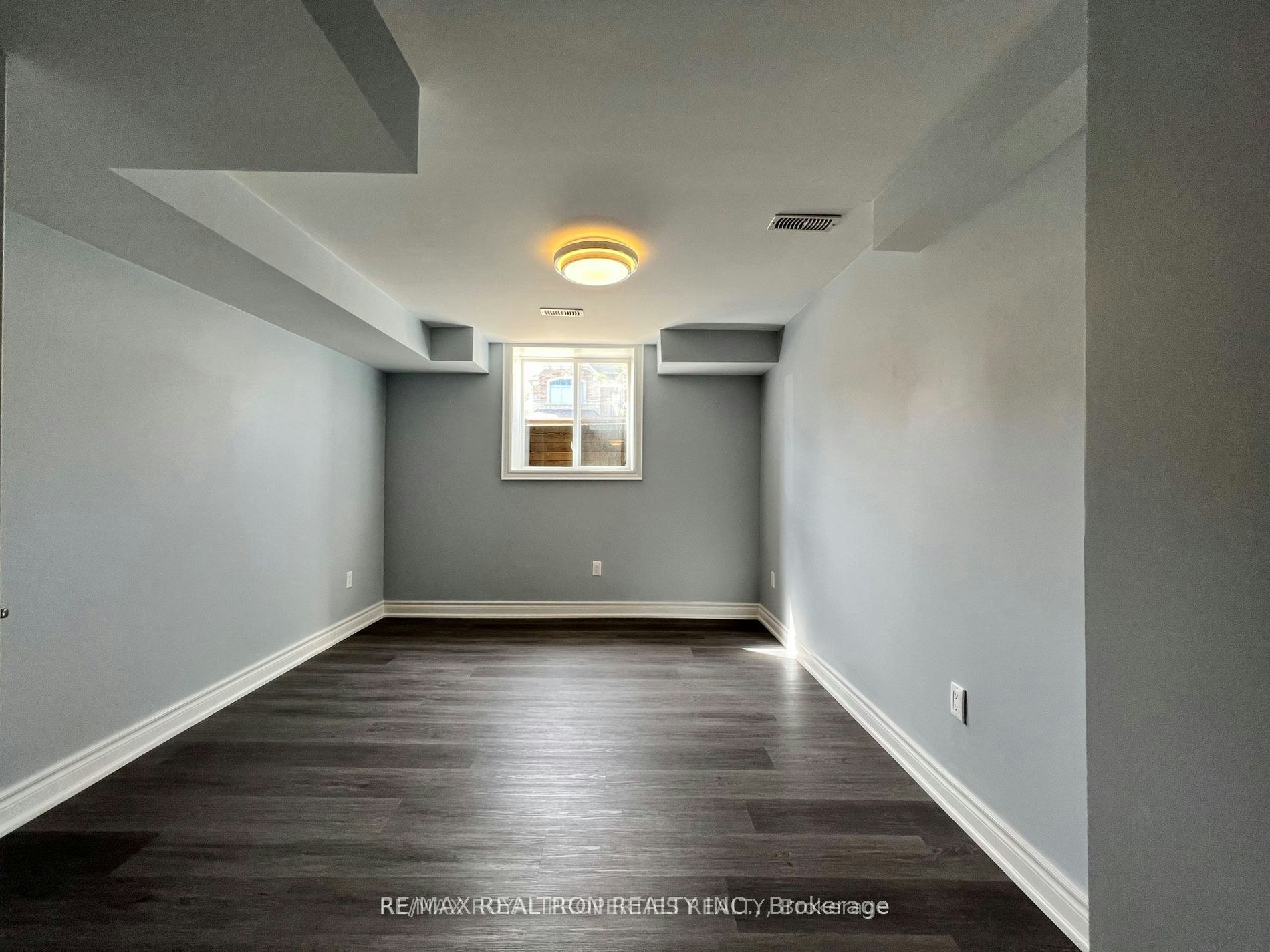 BSMT-122 Auckland Drive, Whitby, ON, L1P 0J4 - 7