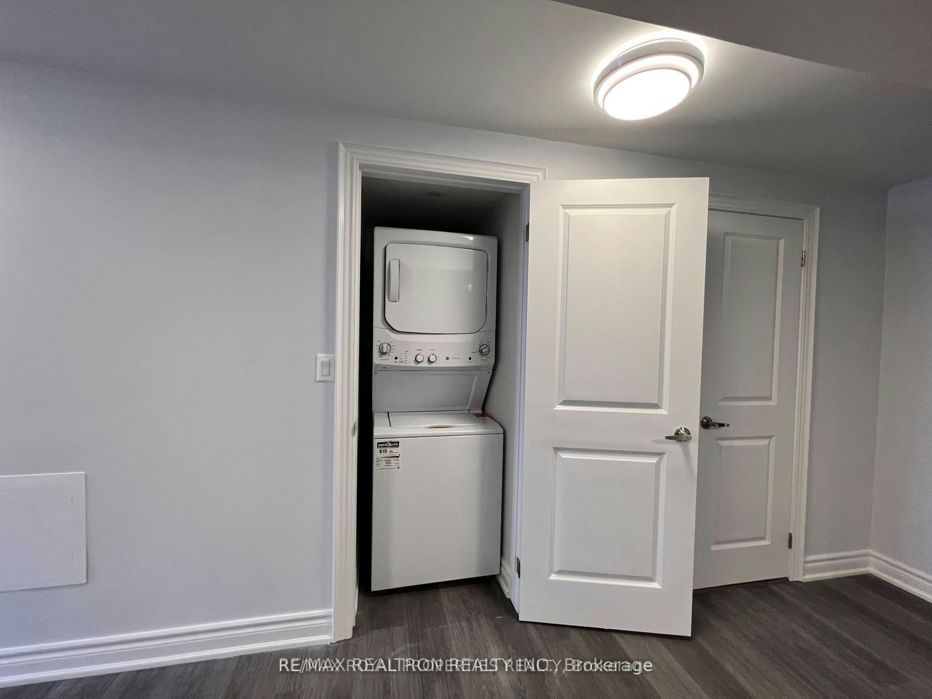 BSMT-122 Auckland Drive, Whitby, ON, L1P 0J4 - 8
