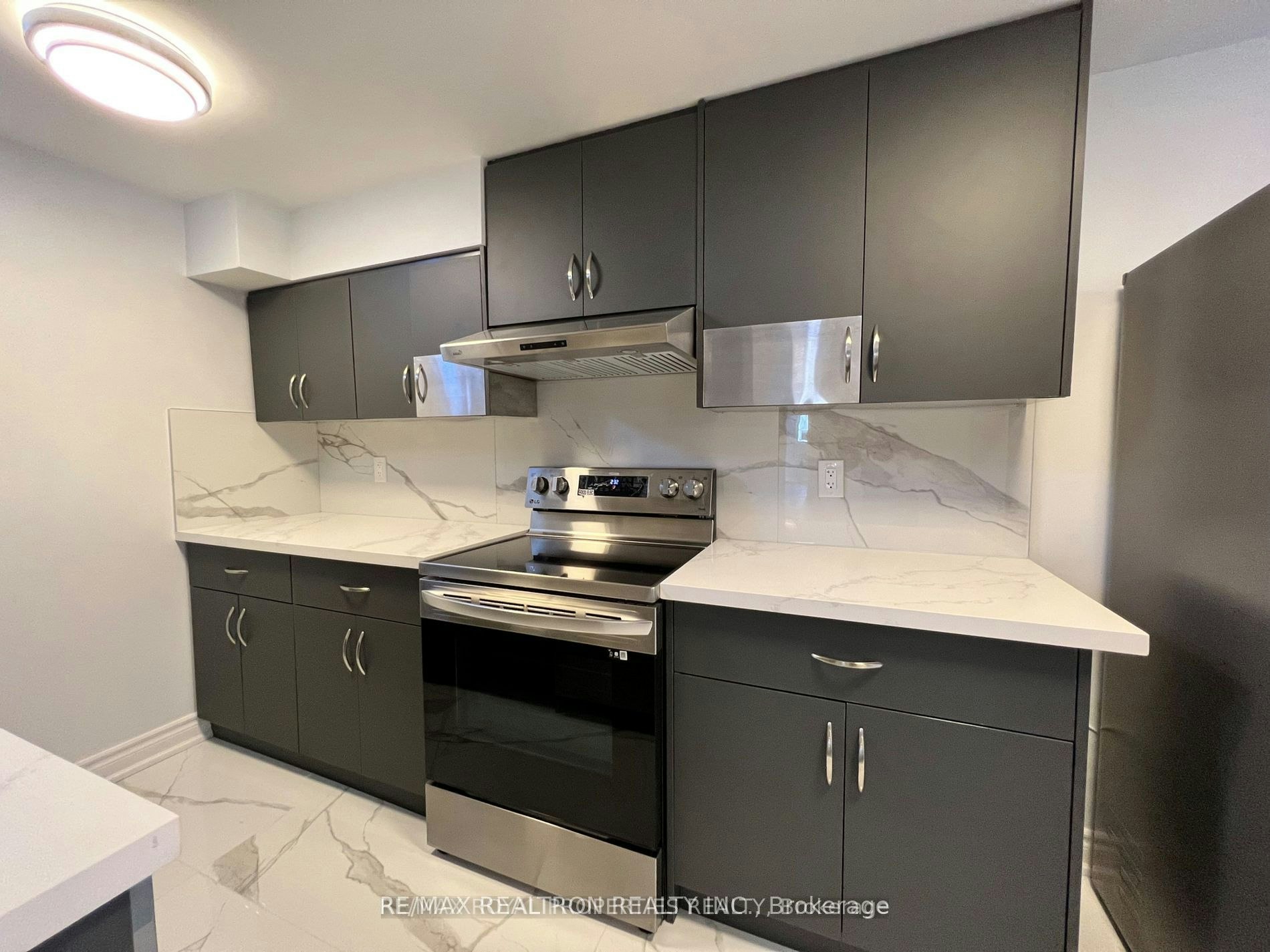 BSMT-122 Auckland Drive, Whitby, ON, L1P 0J4 - 17