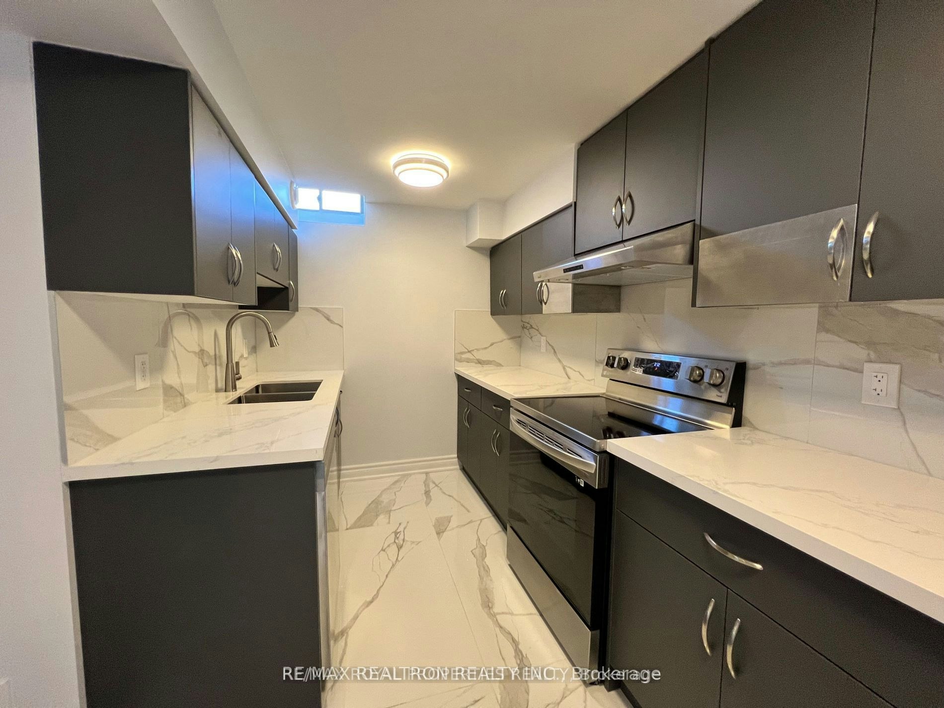 BSMT-122 Auckland Drive, Whitby, ON, L1P 0J4 - 3