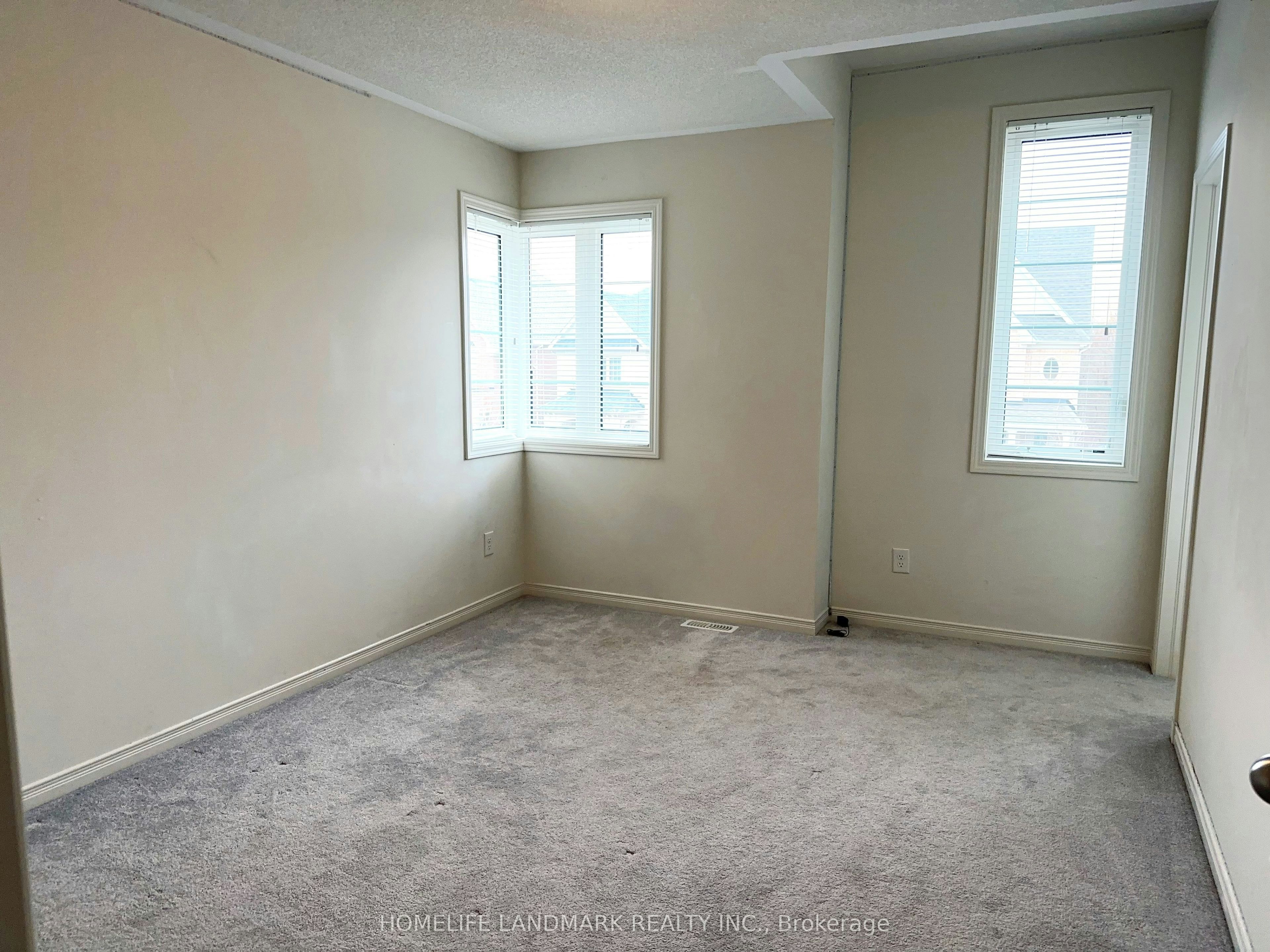 2356 Equestrian Crescent, Oshawa, ON, L1L 0L6 - 14