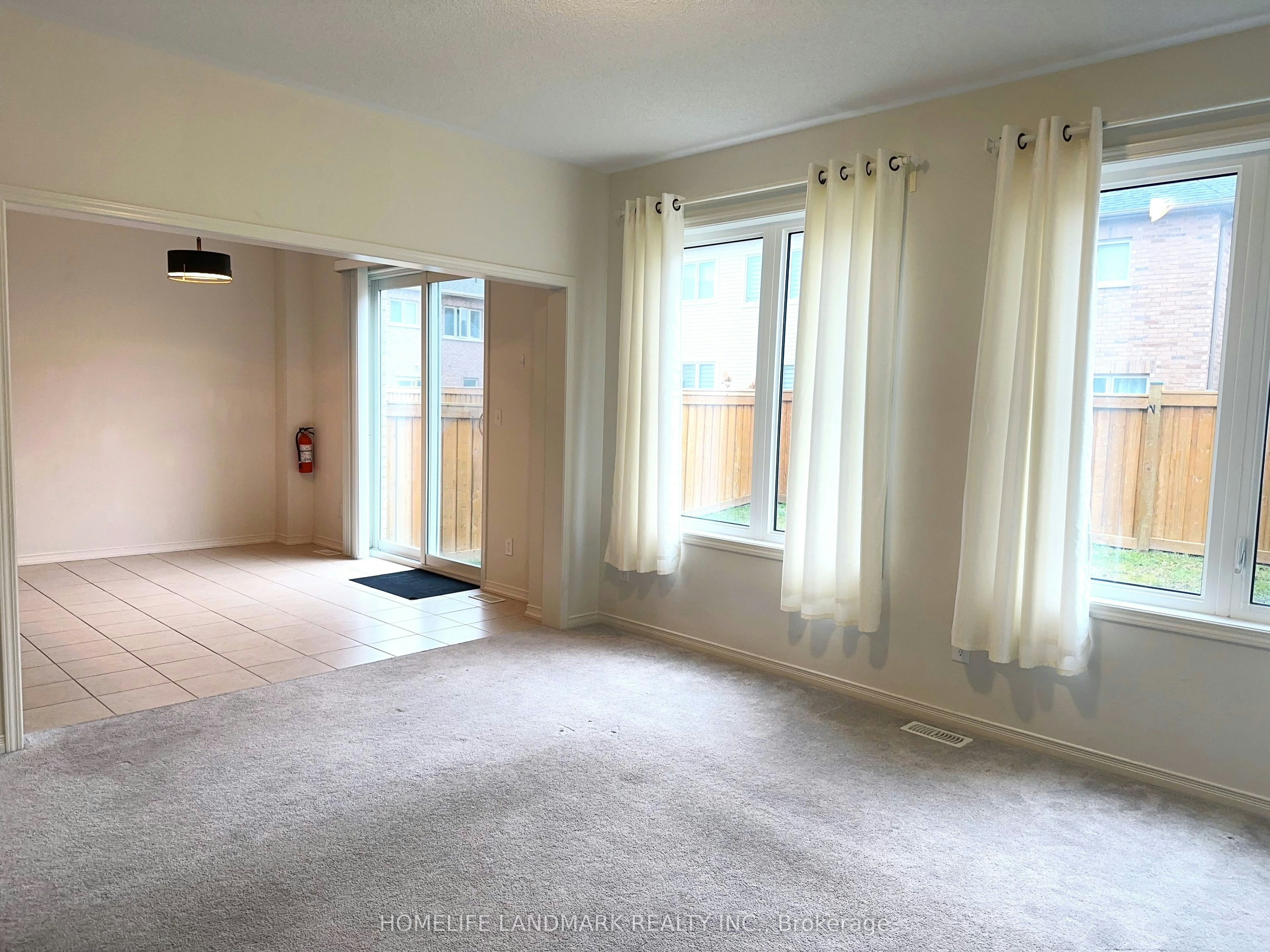 2356 Equestrian Crescent, Oshawa, ON, L1L 0L6 - 9