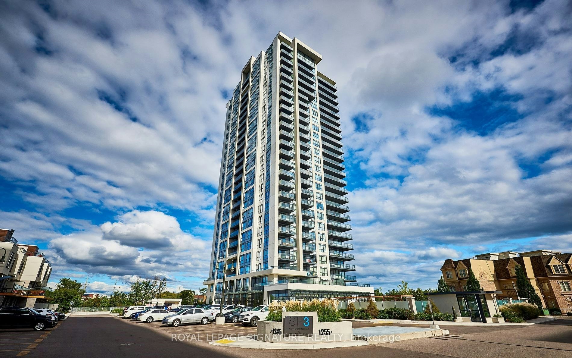 2301-1255 Bayly Street, Pickering, ON, L1W 1L7