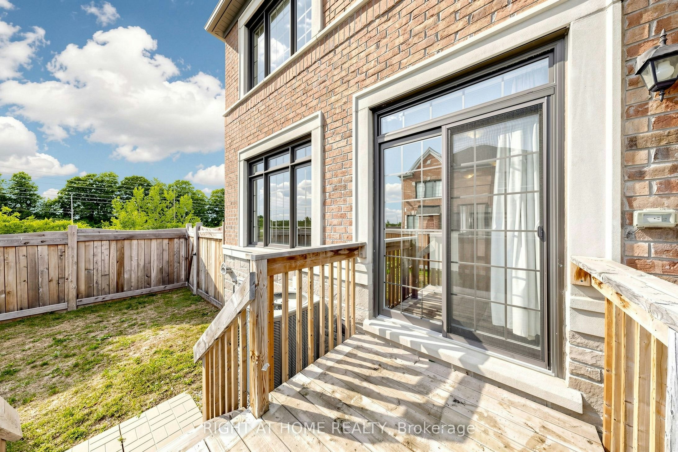 90 Laing Drive, Whitby, ON, L1P 0N6 - 45