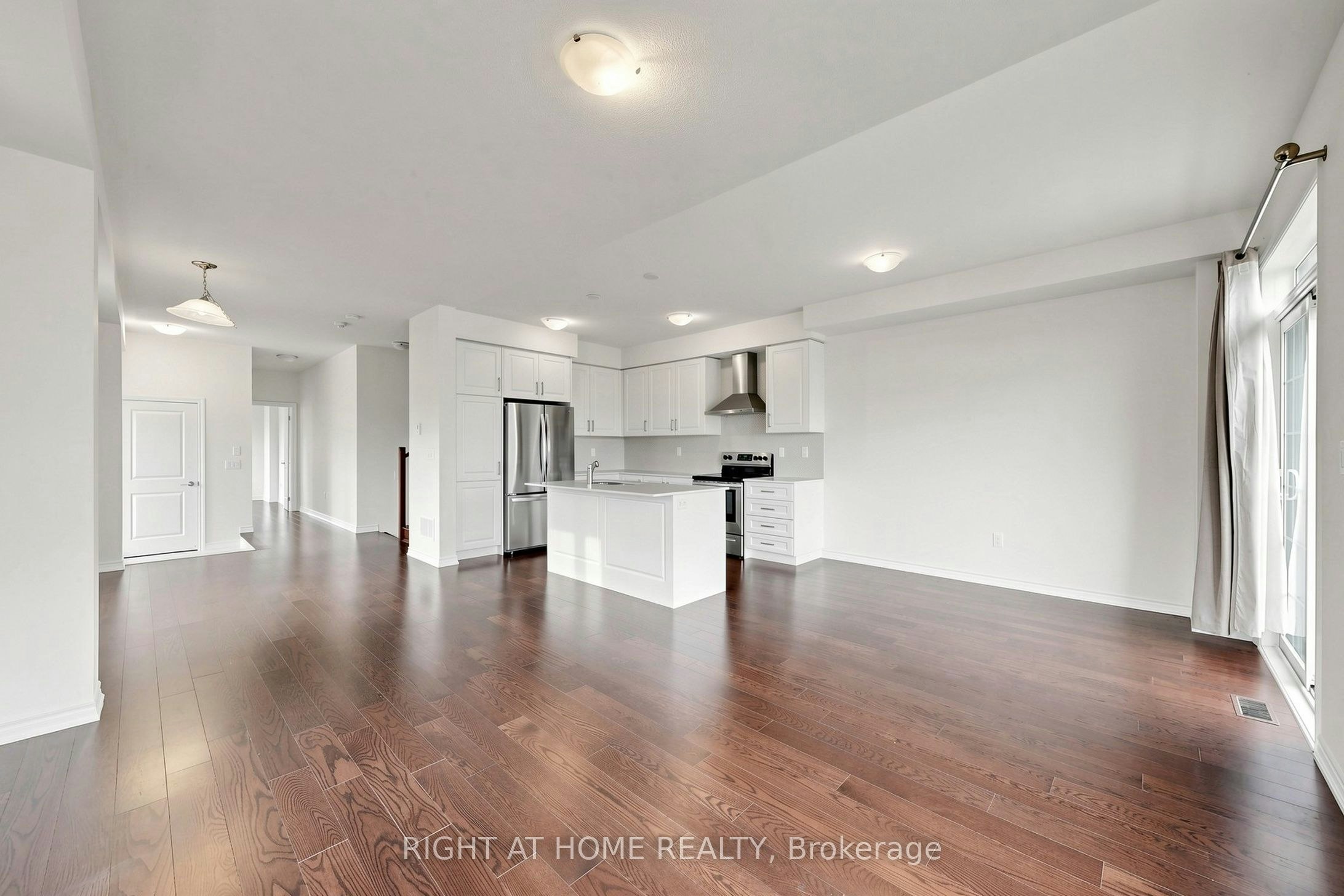 90 Laing Drive, Whitby, ON, L1P 0N6 - 13