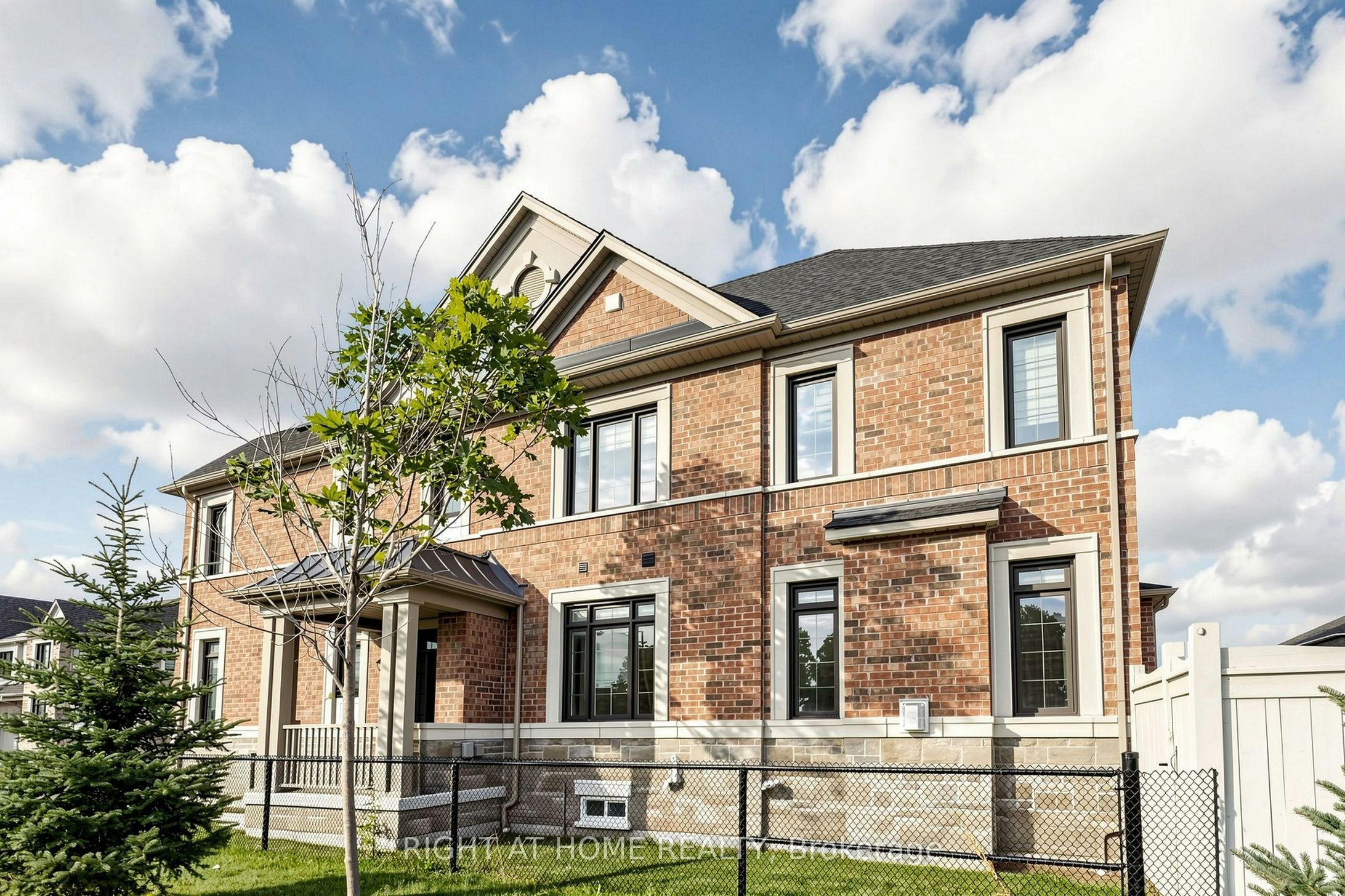 90 Laing Drive, Whitby, ON, L1P 0N6 - 5