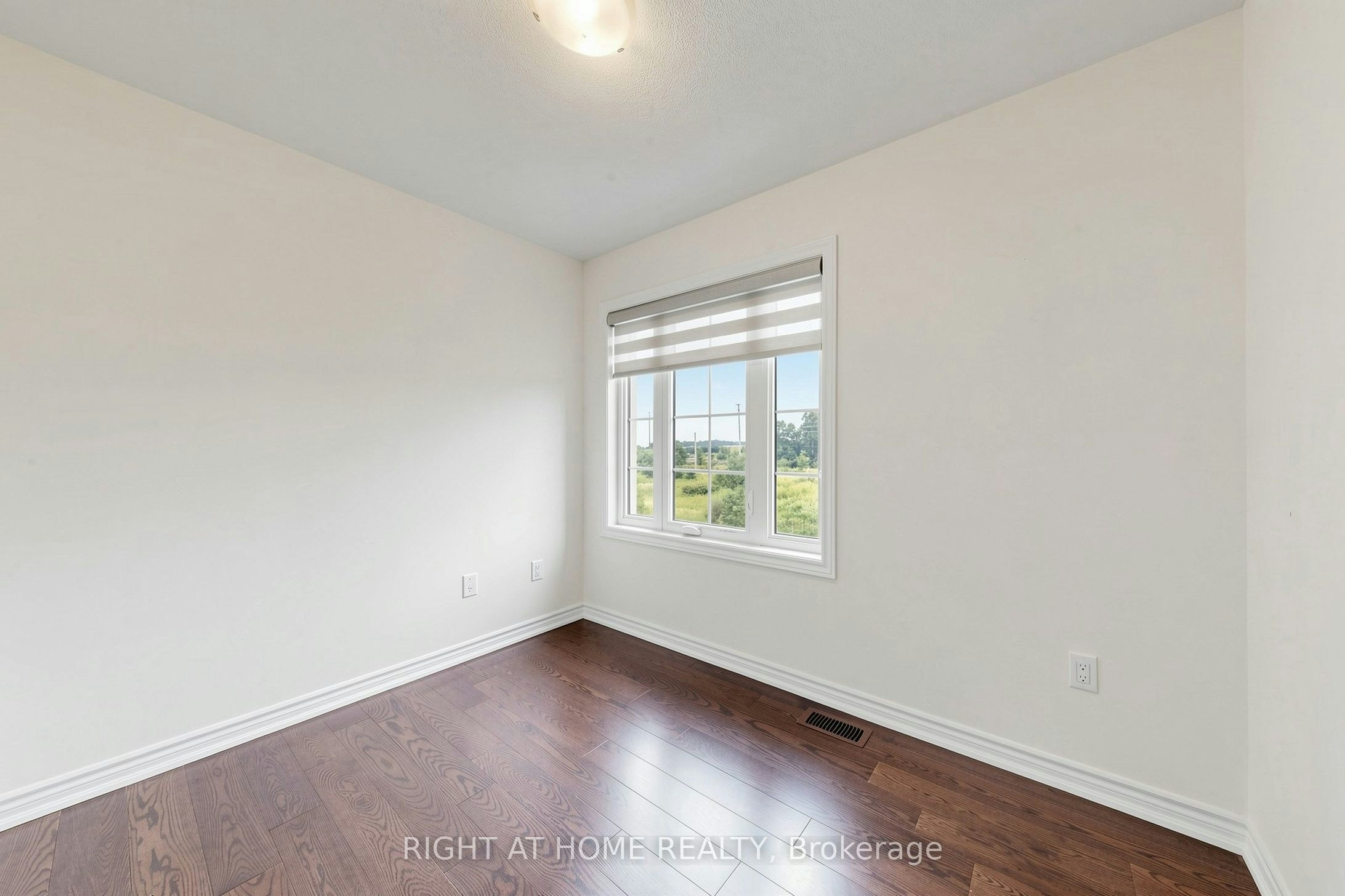 90 Laing Drive, Whitby, ON, L1P 0N6 - 43
