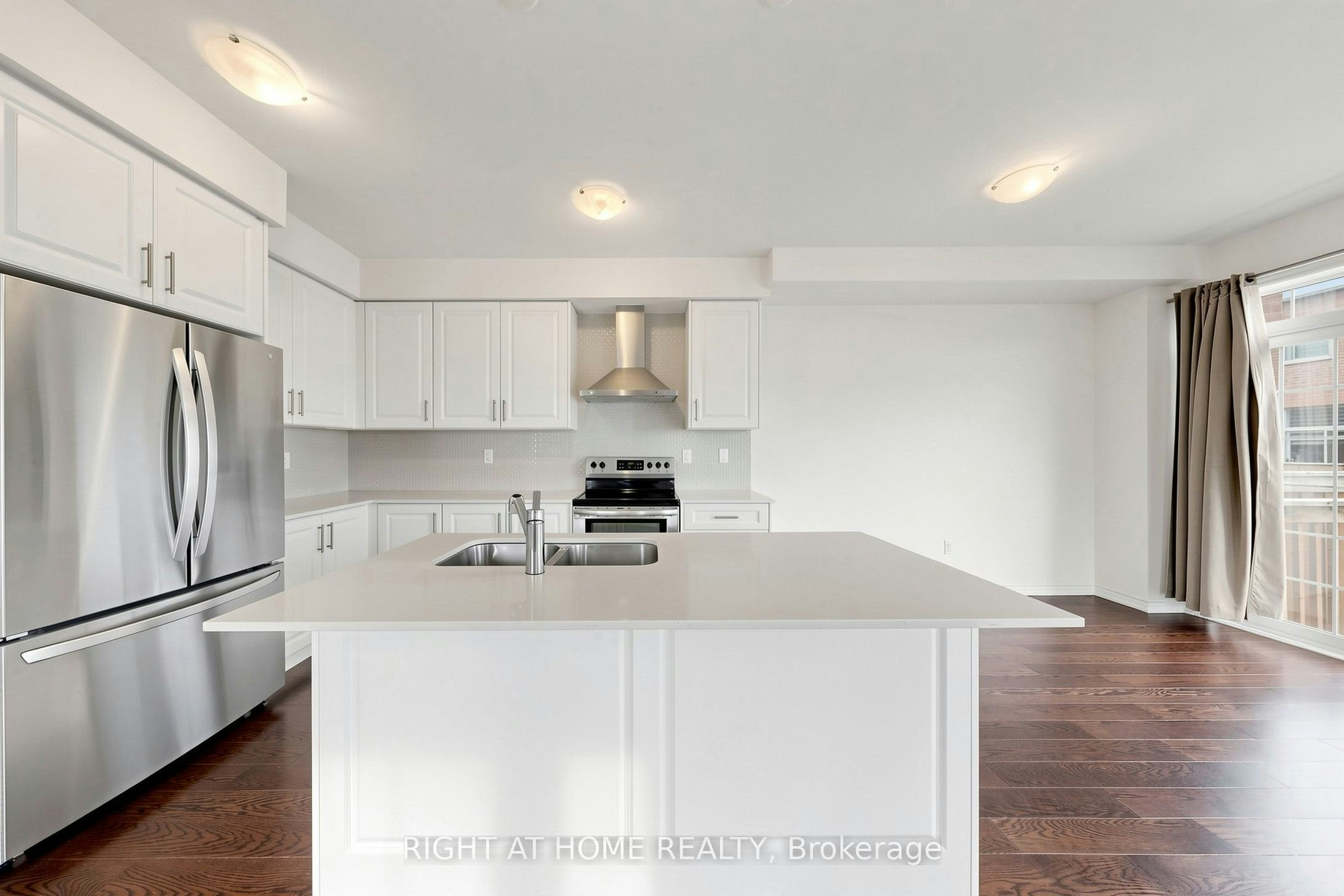90 Laing Drive, Whitby, ON, L1P 0N6 - 18