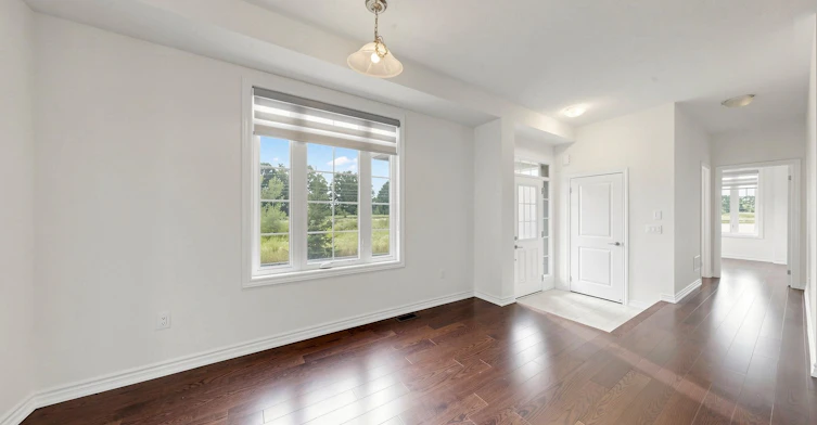 90 Laing Drive, Whitby, ON, L1P 0N6 - 10