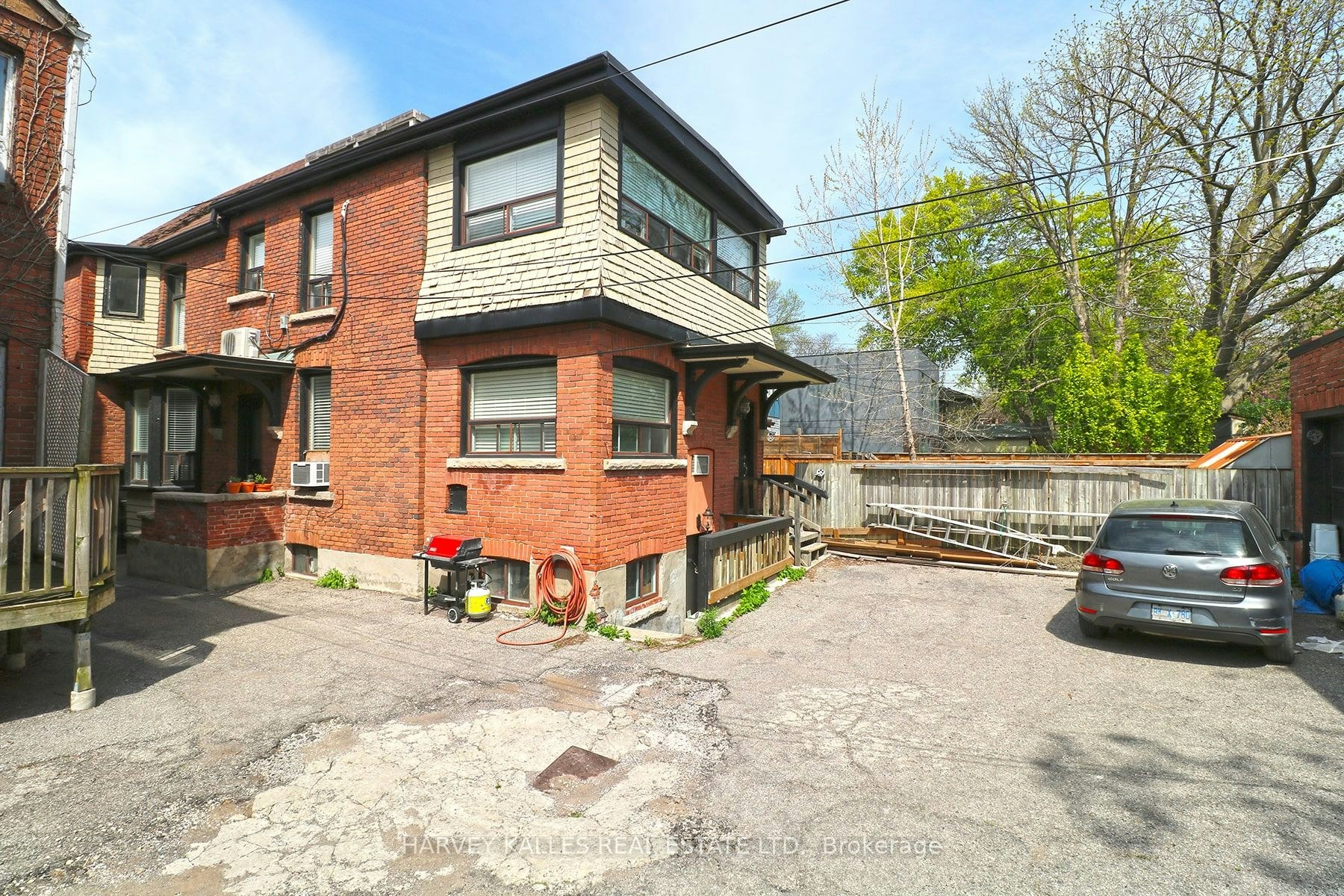 5-27 Hiawatha Road, Toronto, ON, M4L 2X7 - 13
