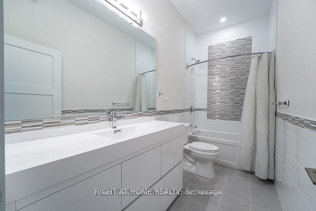 Bsmt-3515 St Clair Avenue E, Toronto, ON, M1K 1L4 - 7