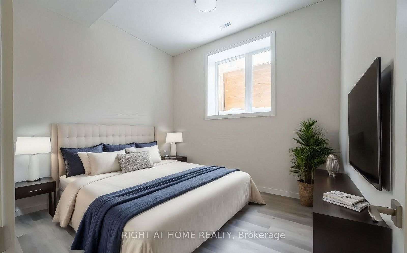 Bsmt-3515 St Clair Avenue E, Toronto, ON, M1K 1L4 - 6