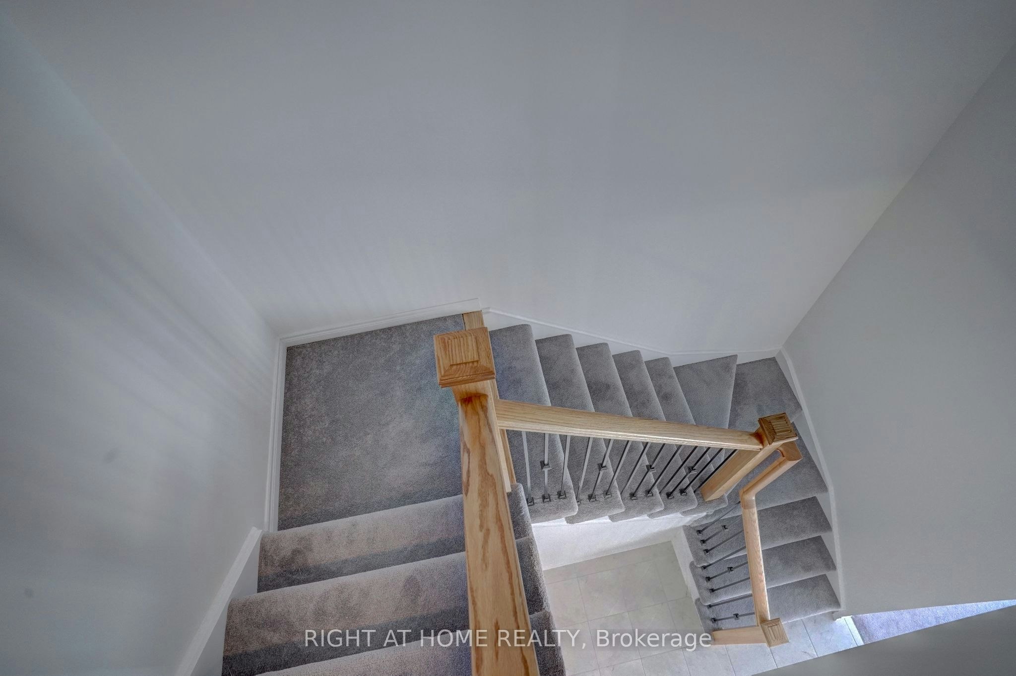 2038 Cameron Lott Crescent, Oshawa, ON, L1L 0S1 - 13