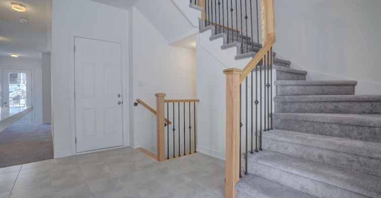 2038 Cameron Lott Crescent, Oshawa, ON, L1L 0S1 - 12