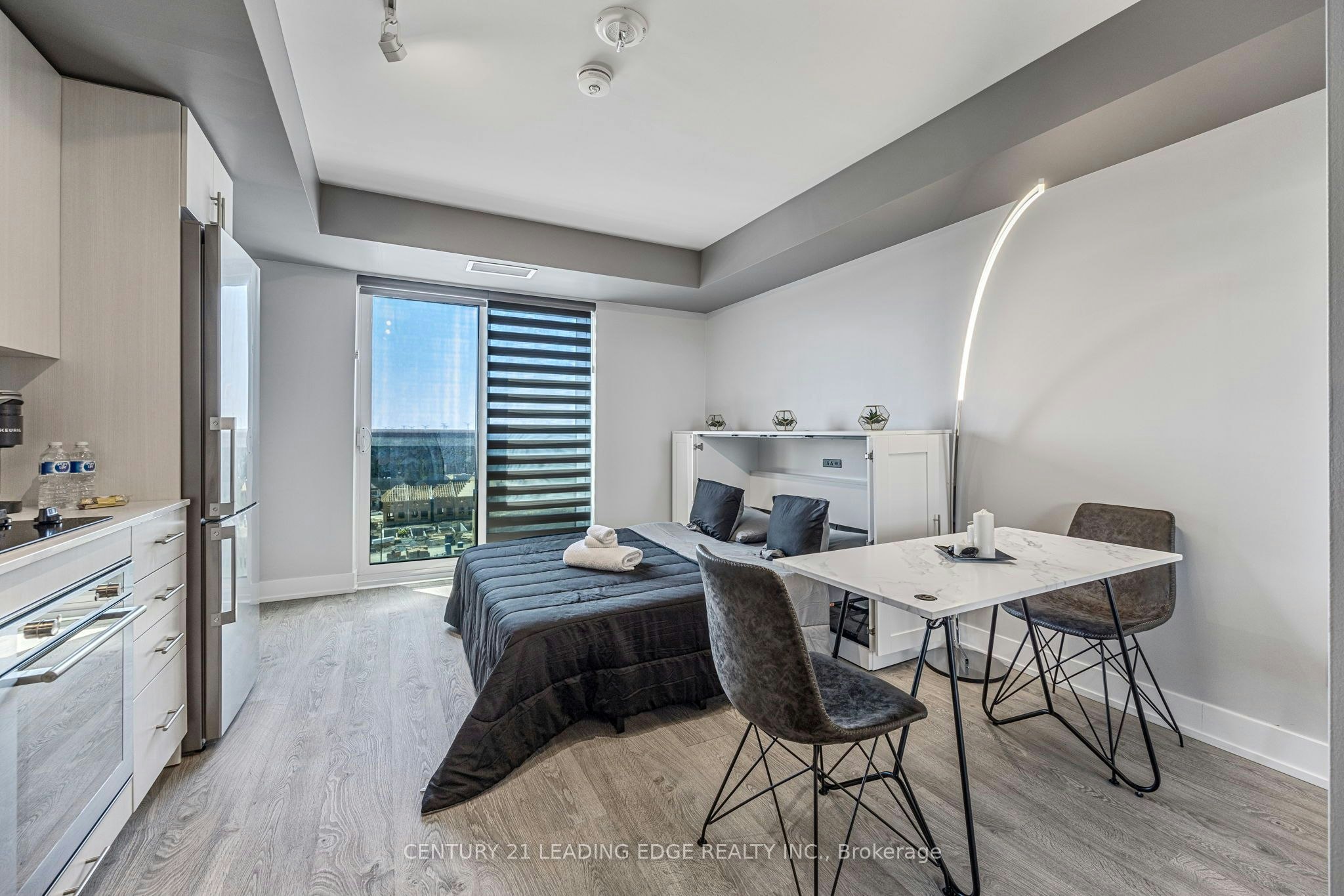819-2550 Simcoe Street N, Oshawa, ON, L1L 0R5