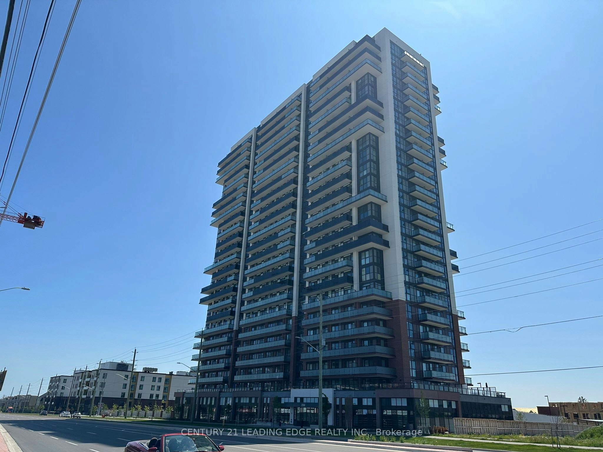 819-2550 Simcoe Street N, Oshawa, ON, L1L 0R5 - 20