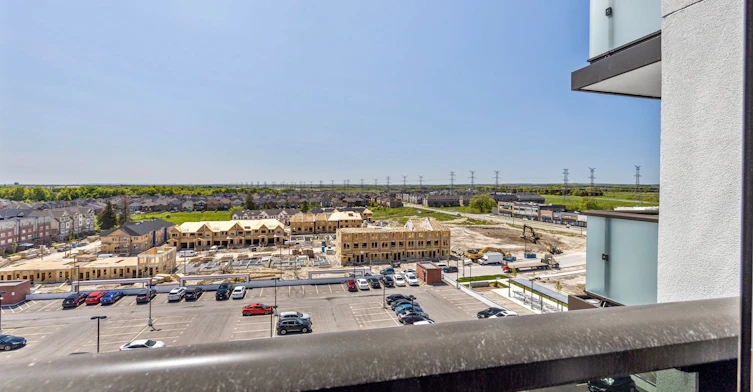 819-2550 Simcoe Street N, Oshawa, ON, L1L 0R5 - 11