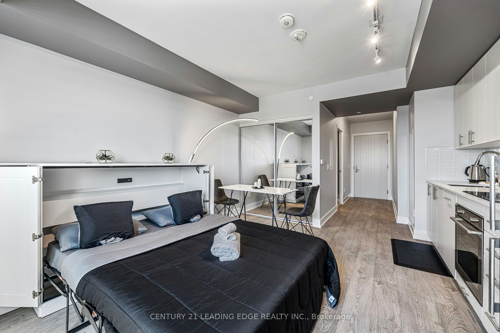 819-2550 Simcoe Street N, Oshawa, ON, L1L 0R5 - 8