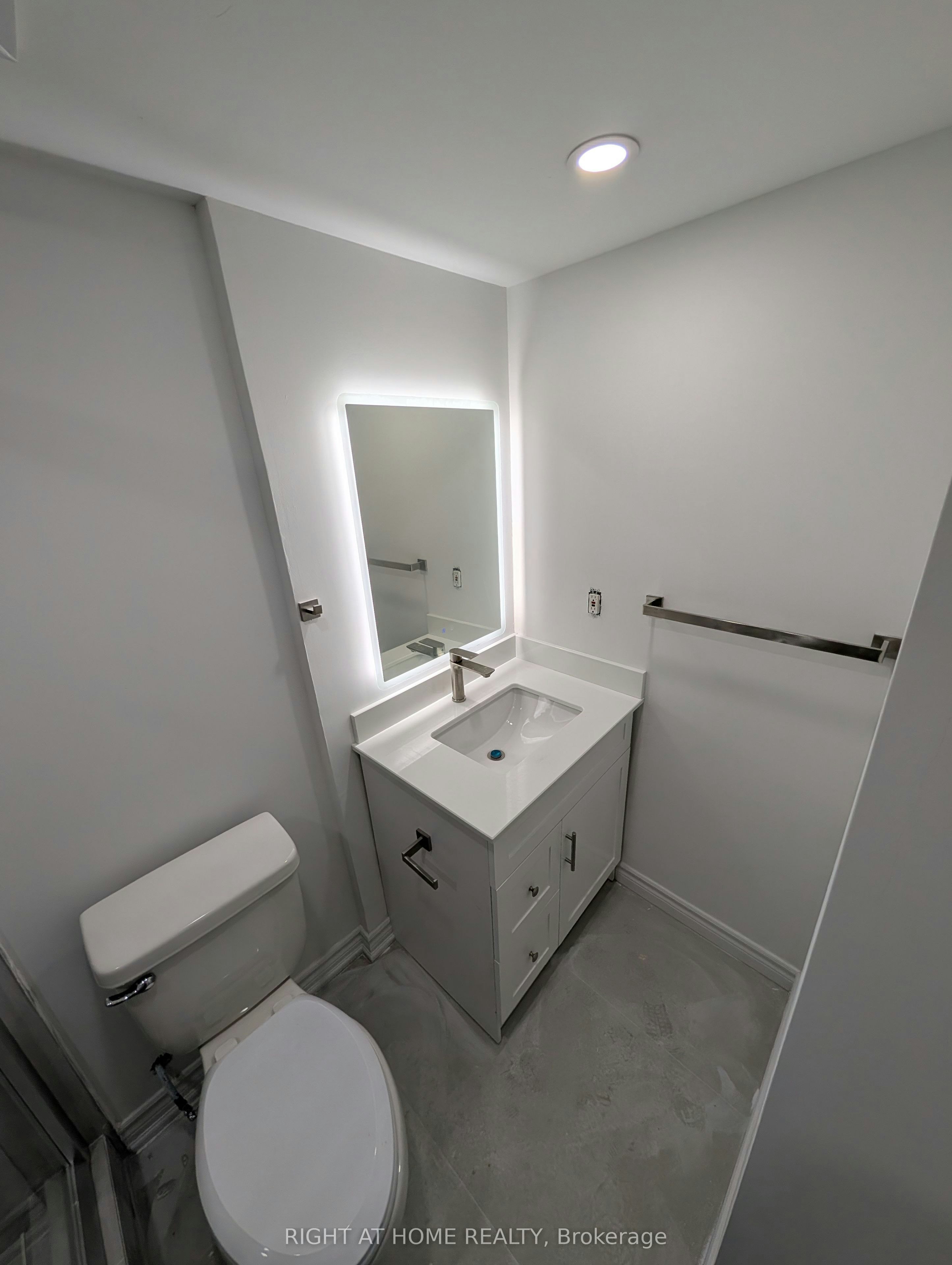 - Lower-59 Chandler Drive, Toronto, ON, M1G 1Z1 - 8
