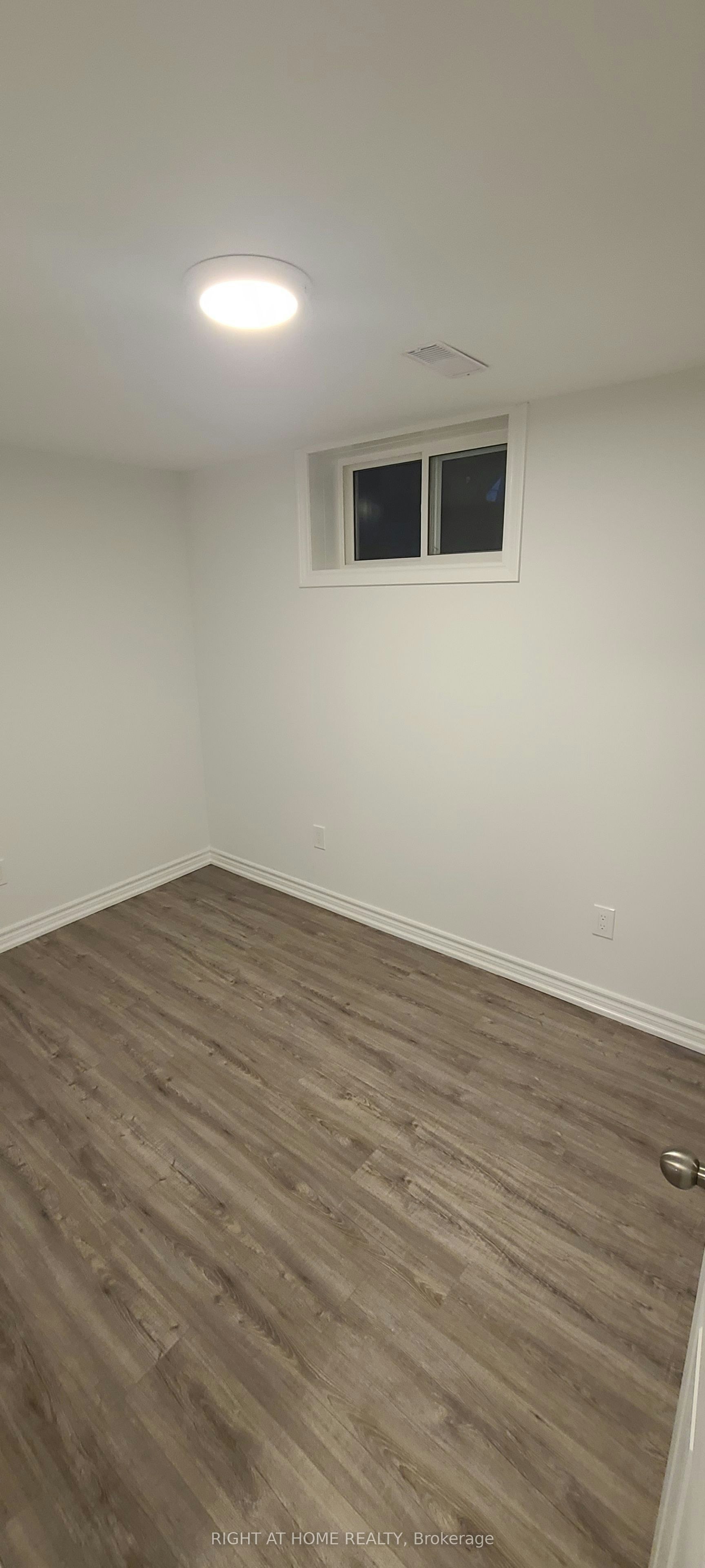 - Lower-59 Chandler Drive, Toronto, ON, M1G 1Z1 - 10