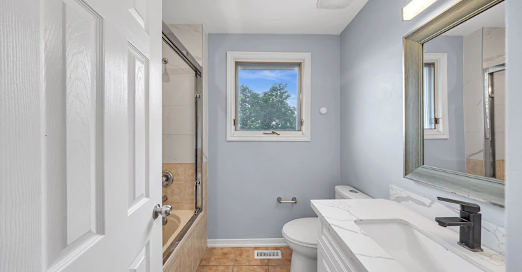 Upper-141 Hialeah Crescent, Whitby, ON, L1N 6V8 - 22