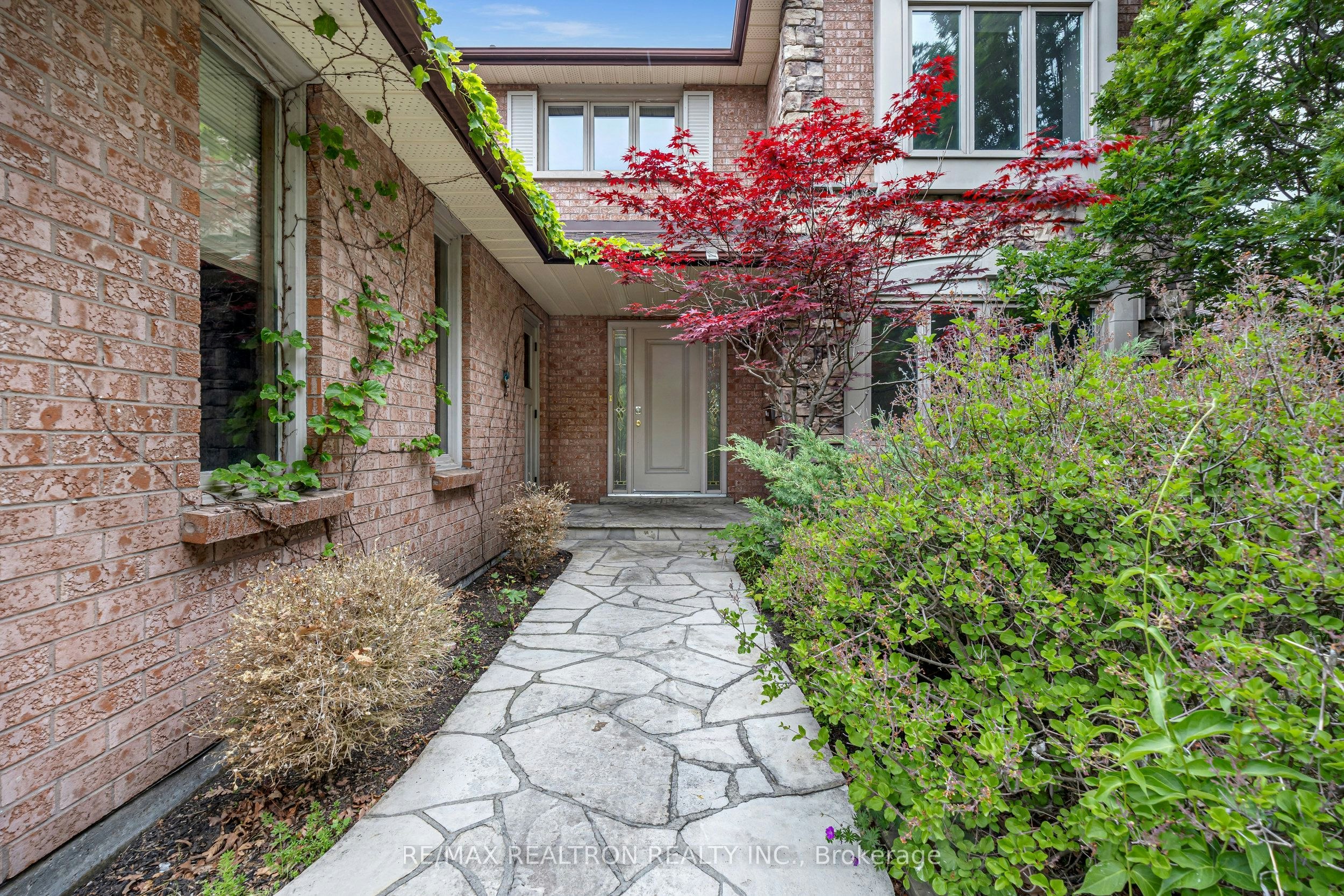 Upper-141 Hialeah Crescent, Whitby, ON, L1N 6V8 - 31