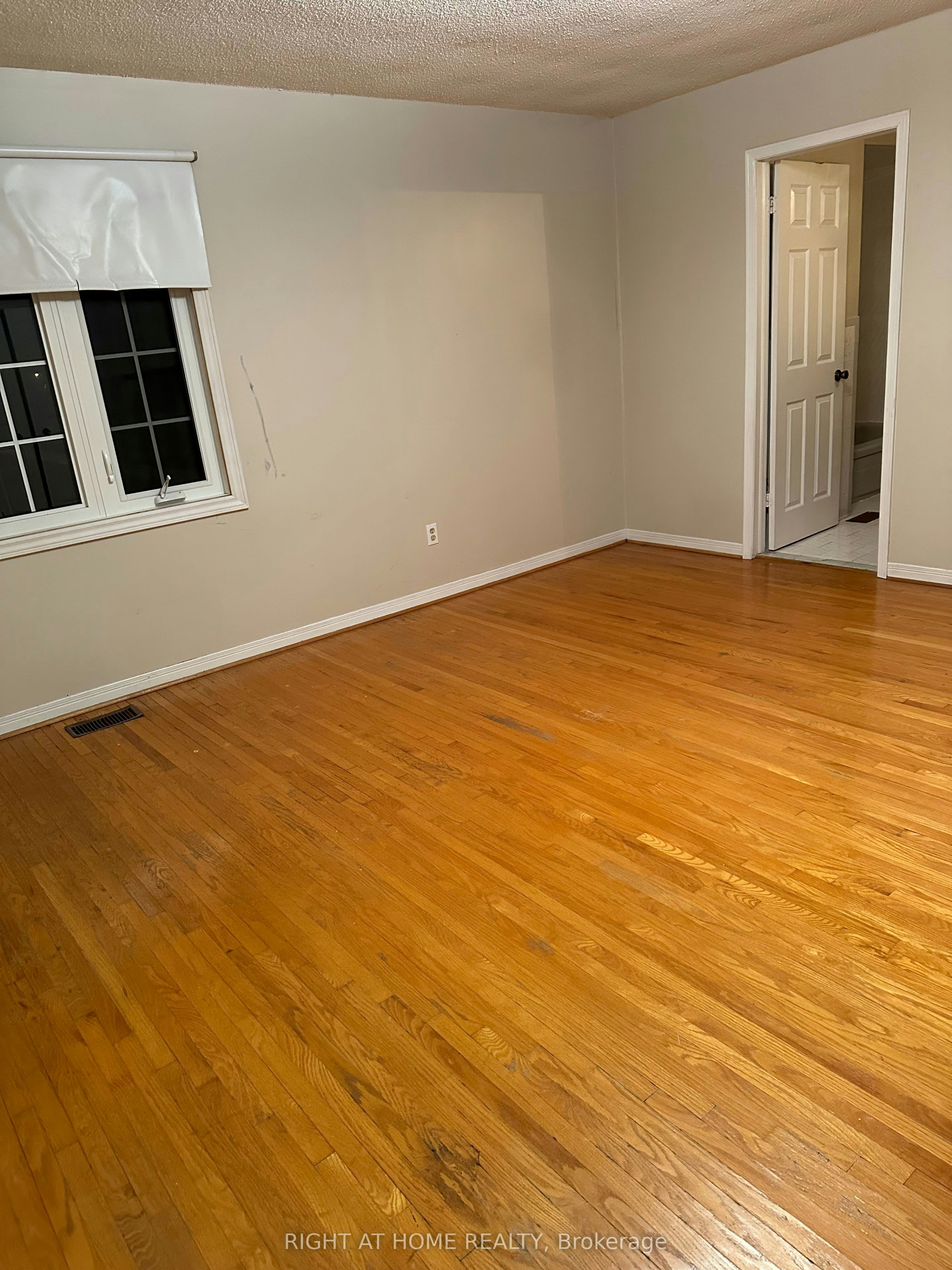 58 Park Street, Toronto, ON, M1N 2N7 - 14