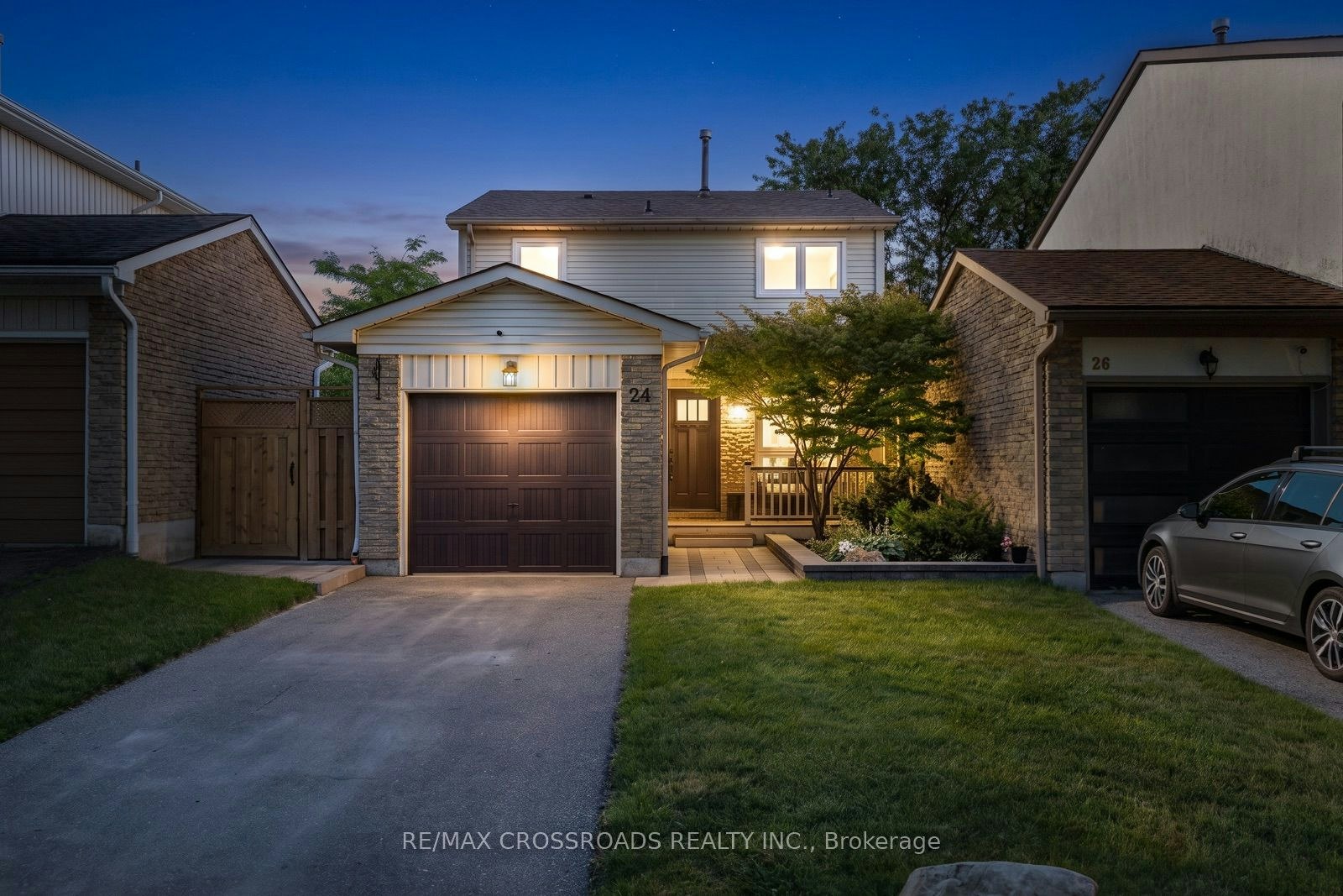 24 Harrison Court, Whitby, ON, L1N 6E2