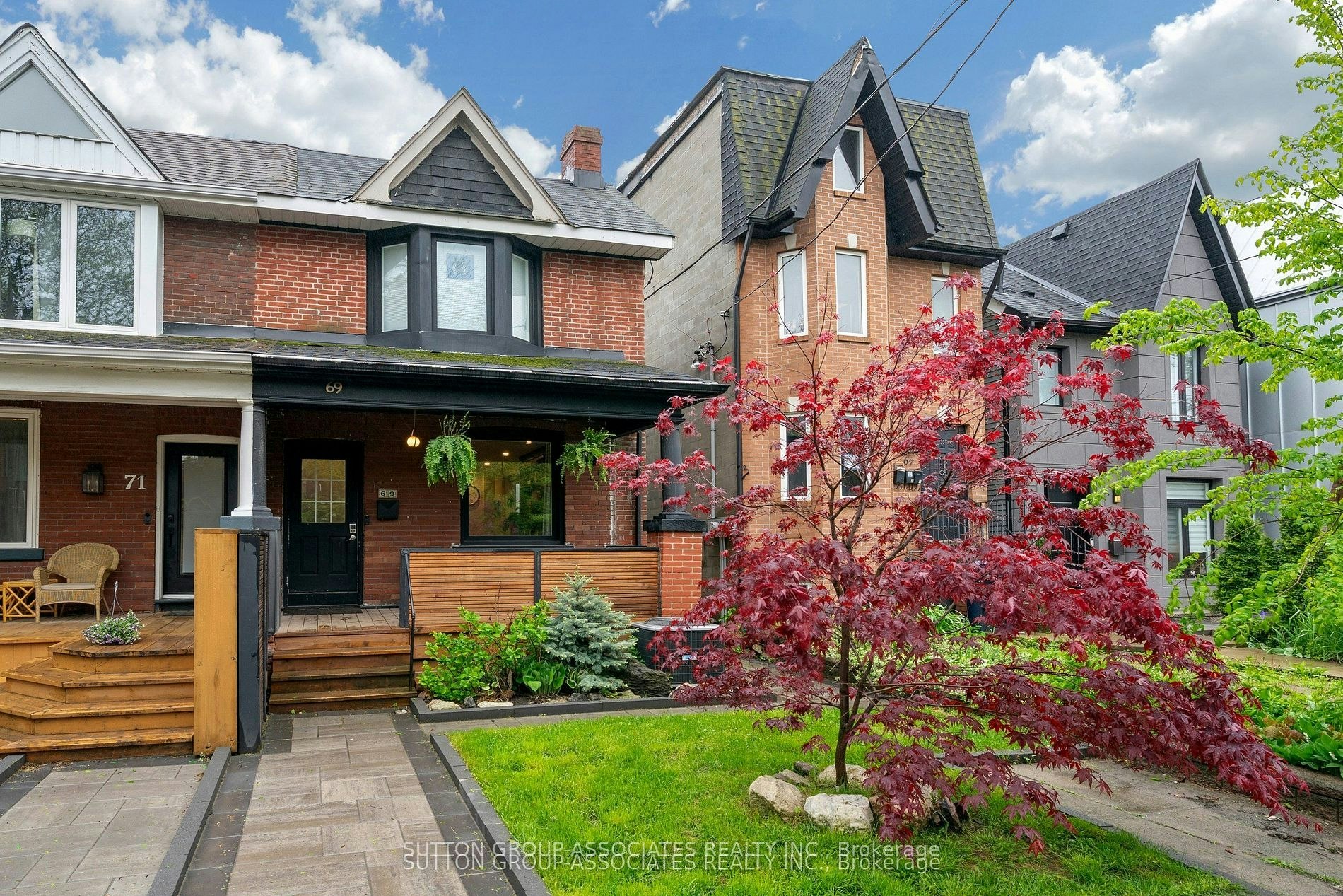 69 Dagmar Avenue, Toronto, ON, M4M 1V9