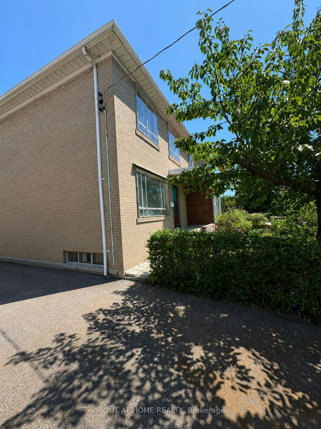 139 Vauxhall Drive, Toronto, ON, M1P 1R5
