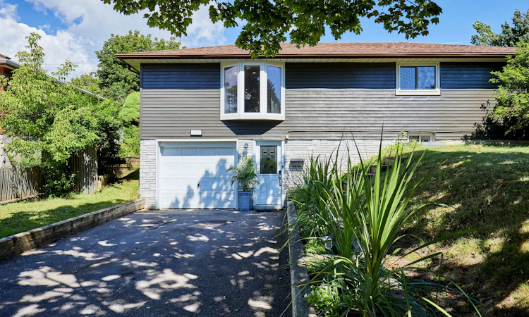 1229 Norman Court