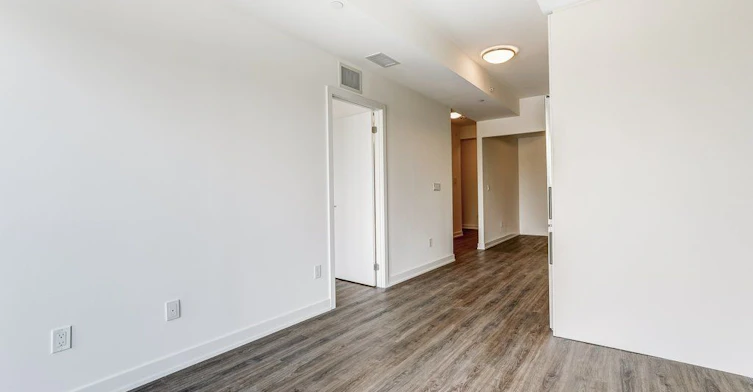 504-4569 Kingston Road, Toronto, ON, M1E 2P3 - 7
