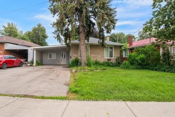 79 Seminole Avenue, Toronto, ON, M1J 1N3