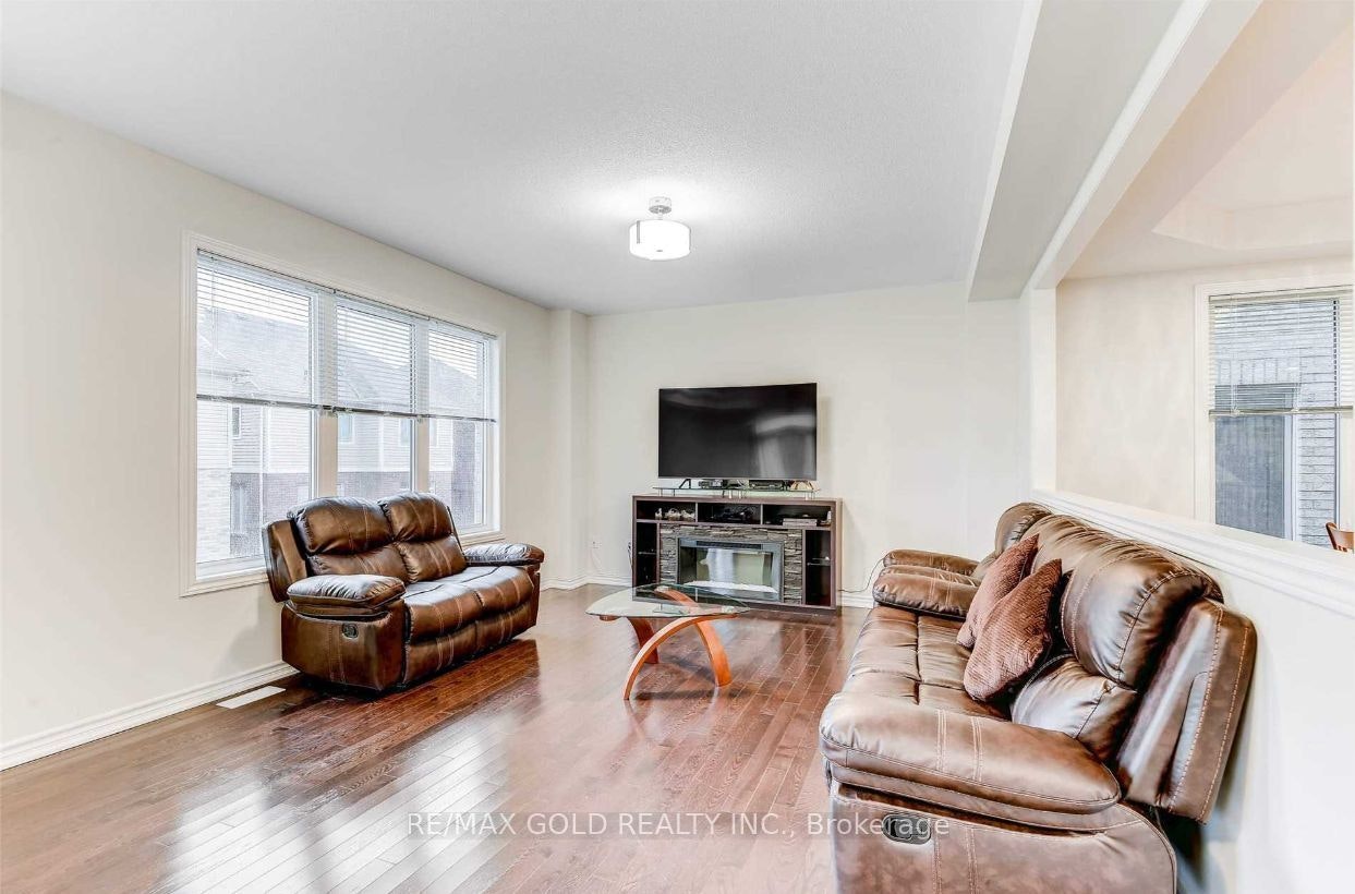 1243 Ronald Inche Drive, Oshawa, ON, L1K 0Y5 - 9