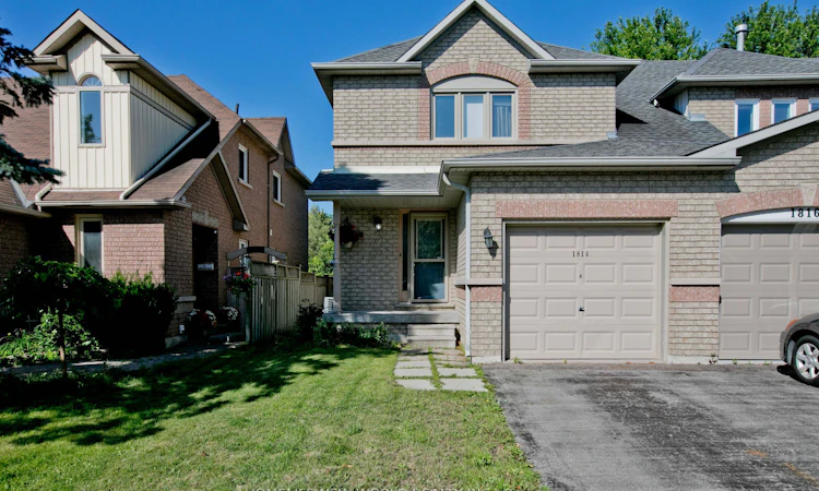 1814 Woodgate Court