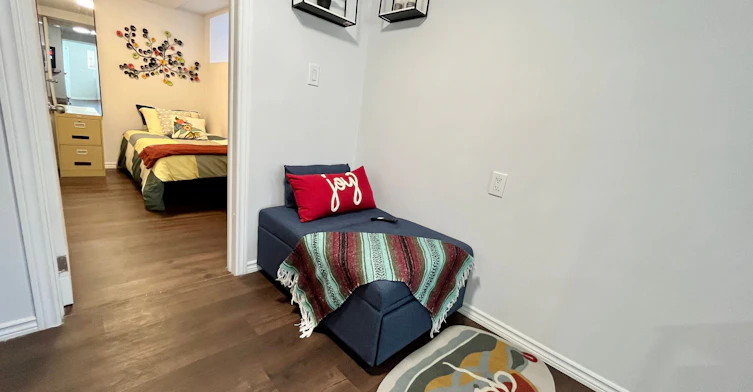 Lower-26 Leyton Avenue, Toronto, ON, M1L 3T4 - 9
