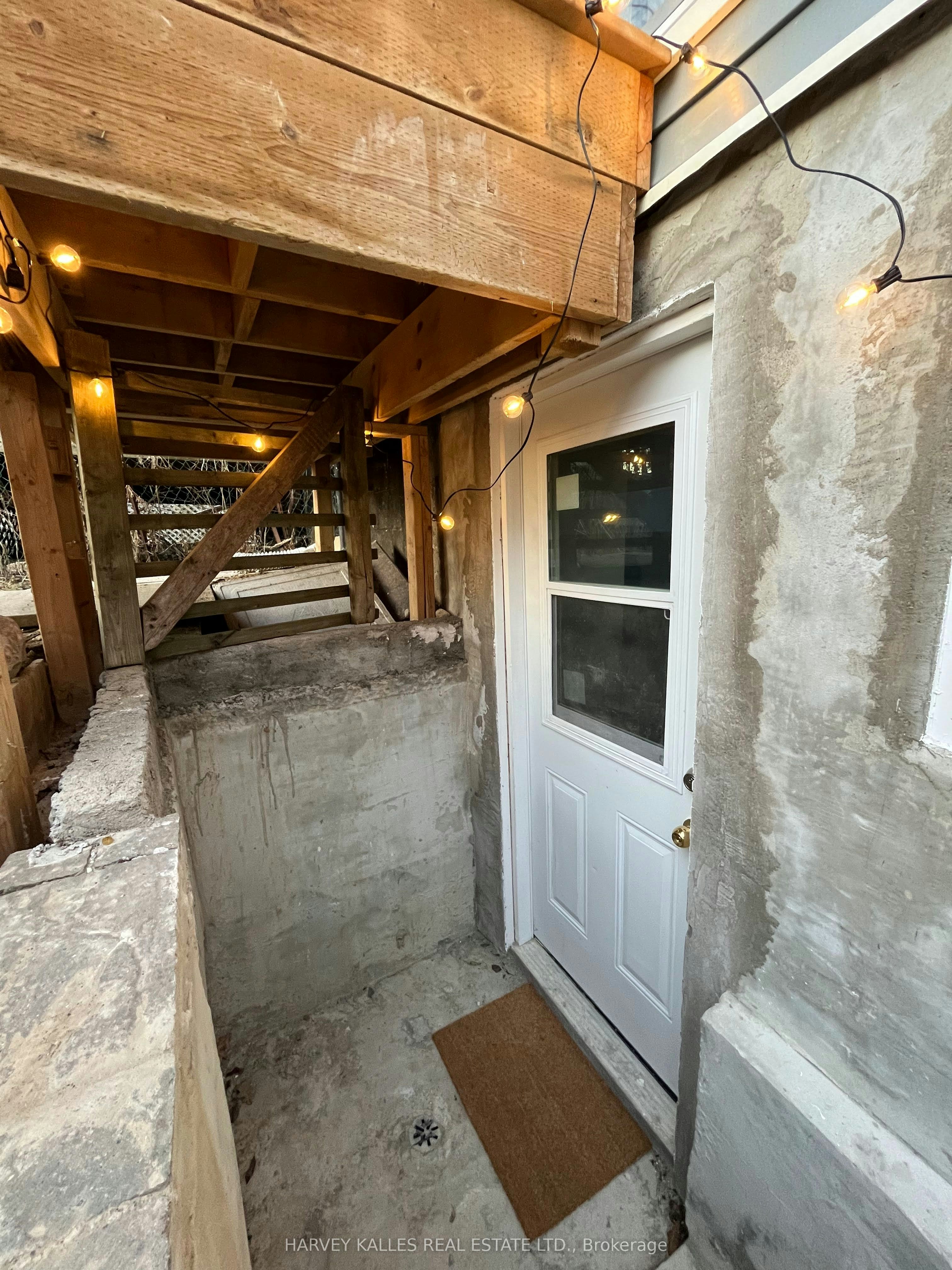 Lower-26 Leyton Avenue, Toronto, ON, M1L 3T4 - 21