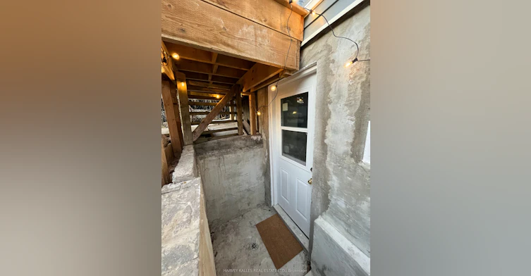 Lower-26 Leyton Avenue, Toronto, ON, M1L 3T4 - 21