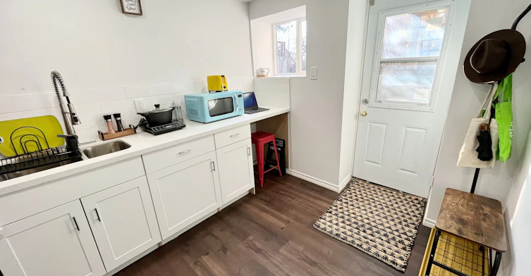 Lower-26 Leyton Avenue, Toronto, ON, M1L 3T4 - 5