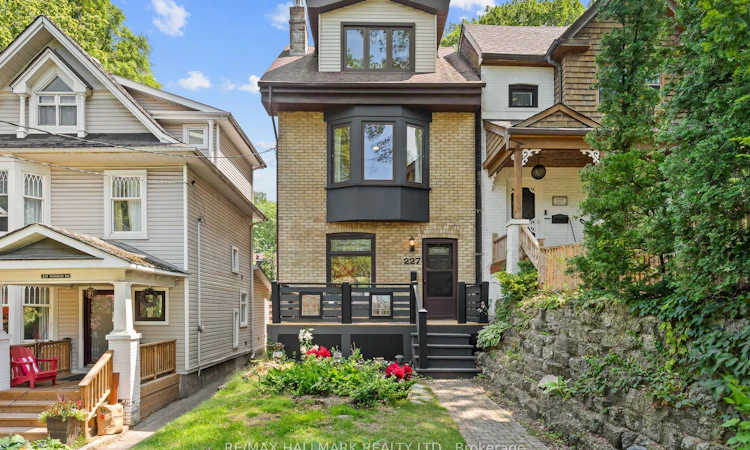 227 Waverley Road